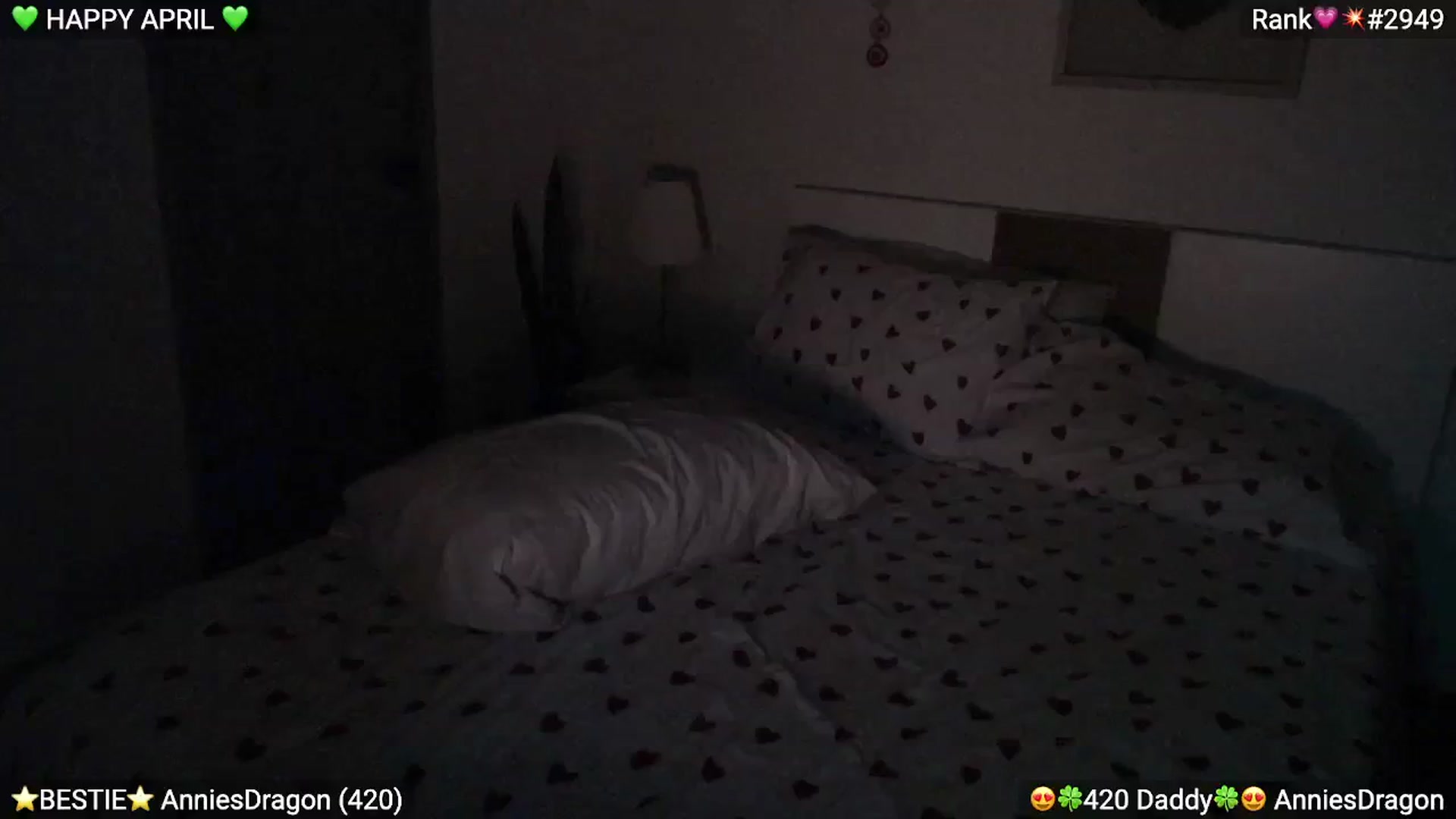 Gallery image thumbnail from YummyAna's myfreecams stream on, 04/19/2025, 23:51 image 17 of 20