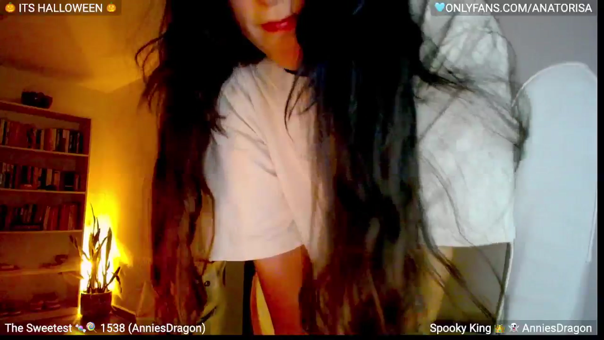 Gallery image thumbnail from YummyAna's myfreecams stream on, 10/26/2025, 24:09 image 20 of 20