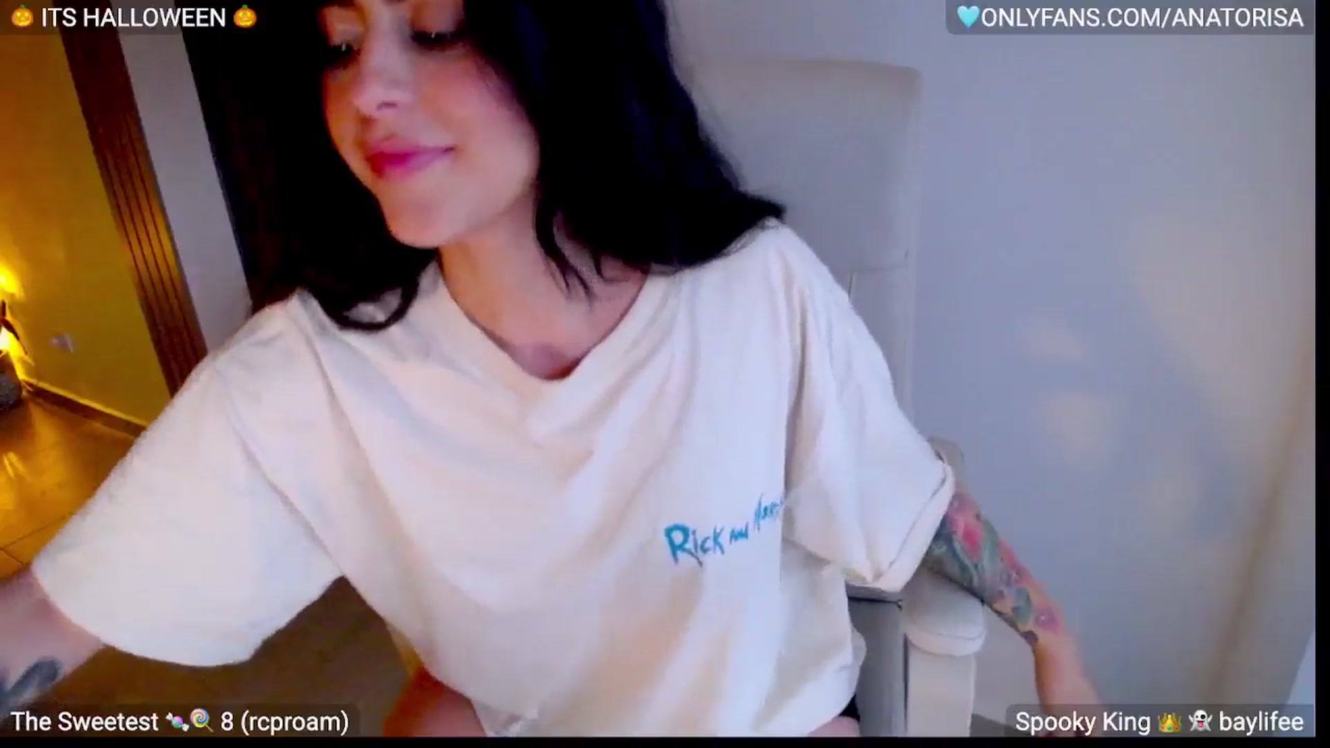 Gallery image thumbnail from YummyAna's myfreecams stream on, 10/26/2025, 24:09 image 8 of 20