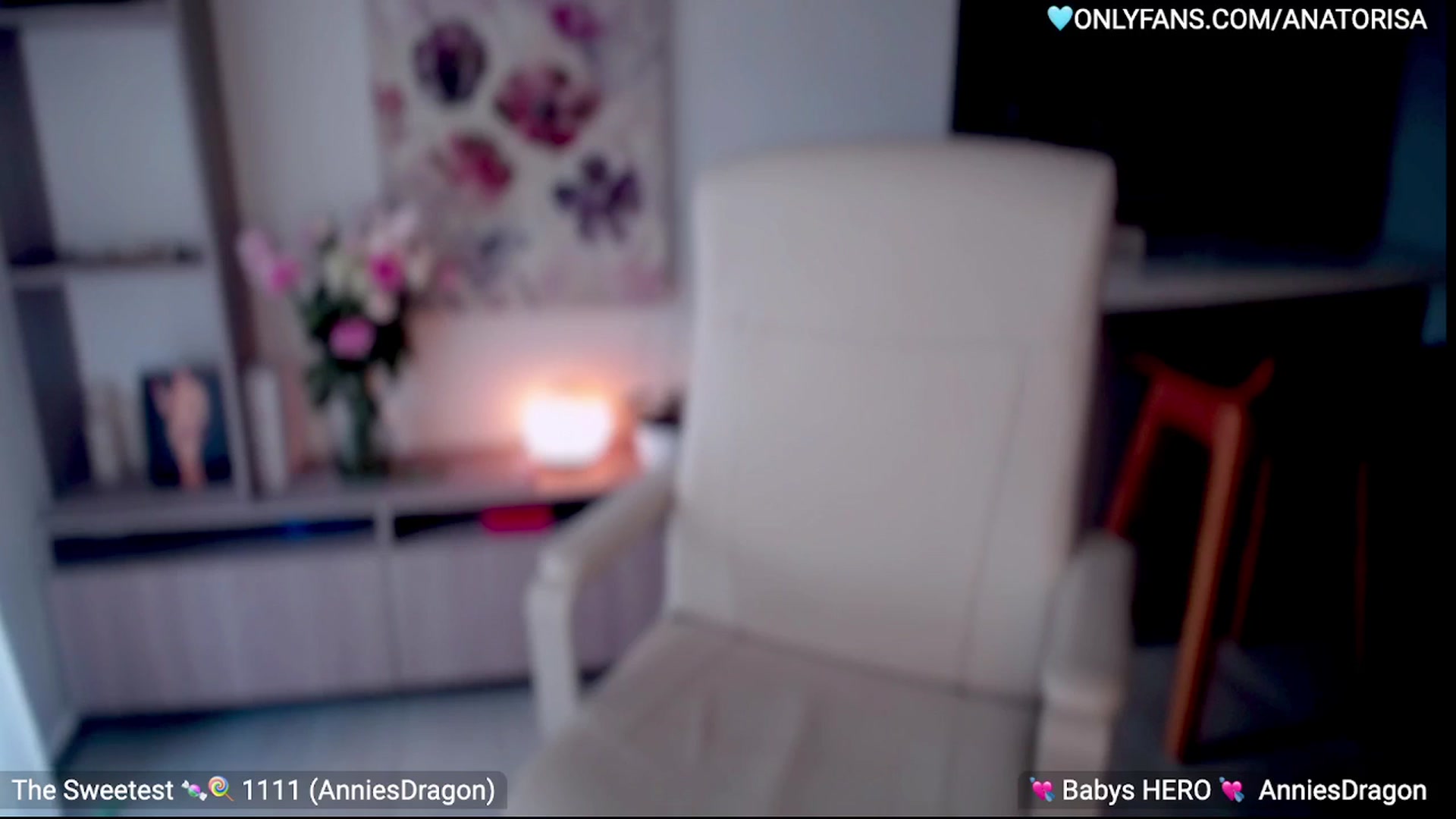 Gallery image thumbnail from YummyAna's myfreecams stream on, 11/22/2025, 22:23 image 11 of 20