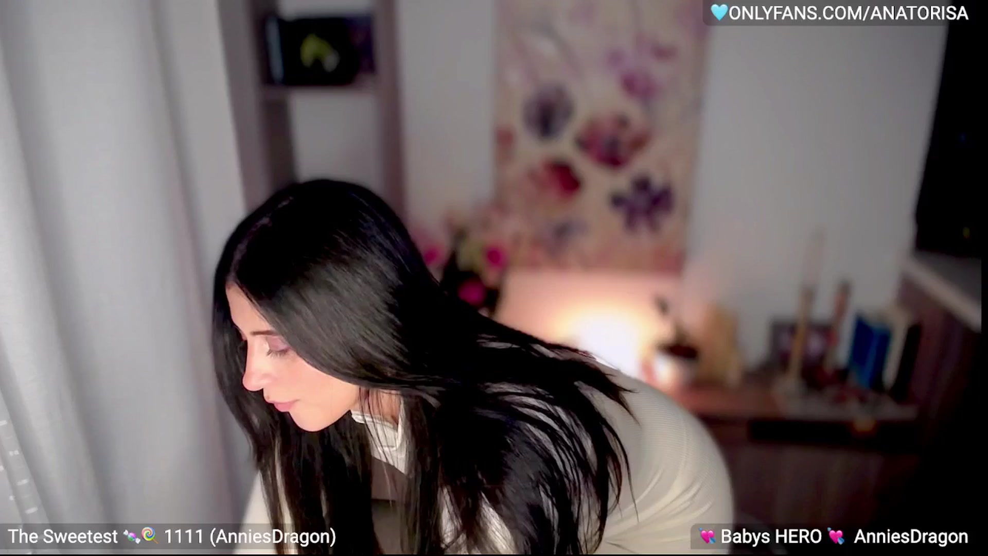 Gallery image thumbnail from YummyAna's myfreecams stream on, 11/23/2025, 24:07 image 1 of 20
