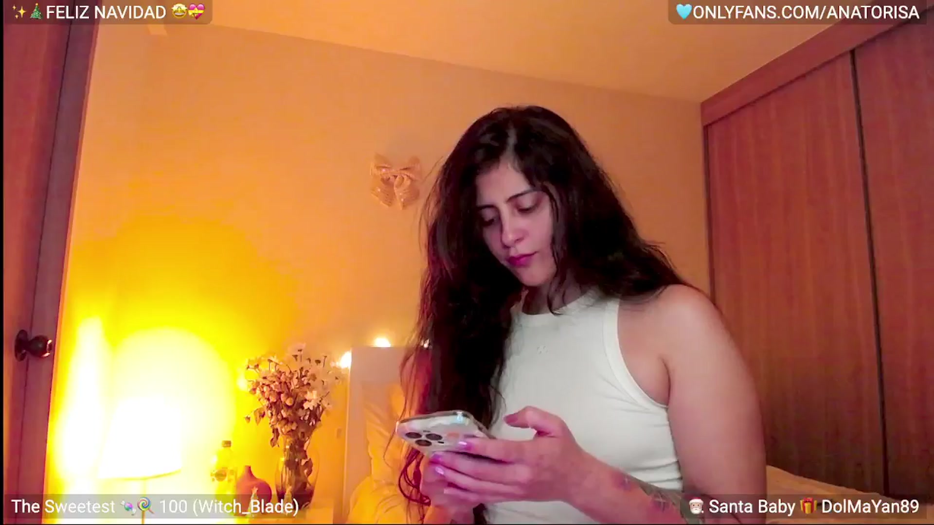 Gallery image thumbnail from YummyAna's myfreecams stream on, 12/14/2025, 04:22 image 18 of 20