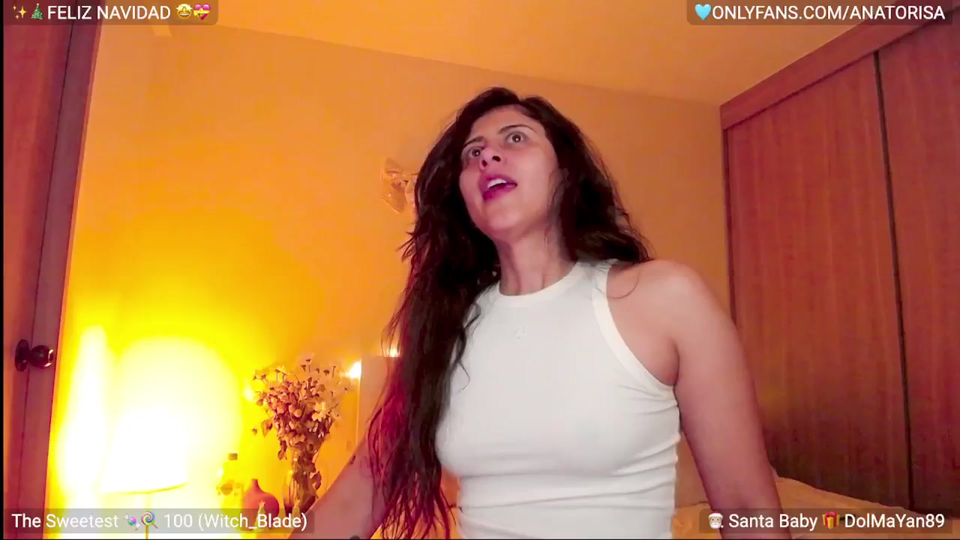 Gallery image thumbnail from YummyAna's myfreecams stream on, 12/14/2025, 04:22 image 17 of 20