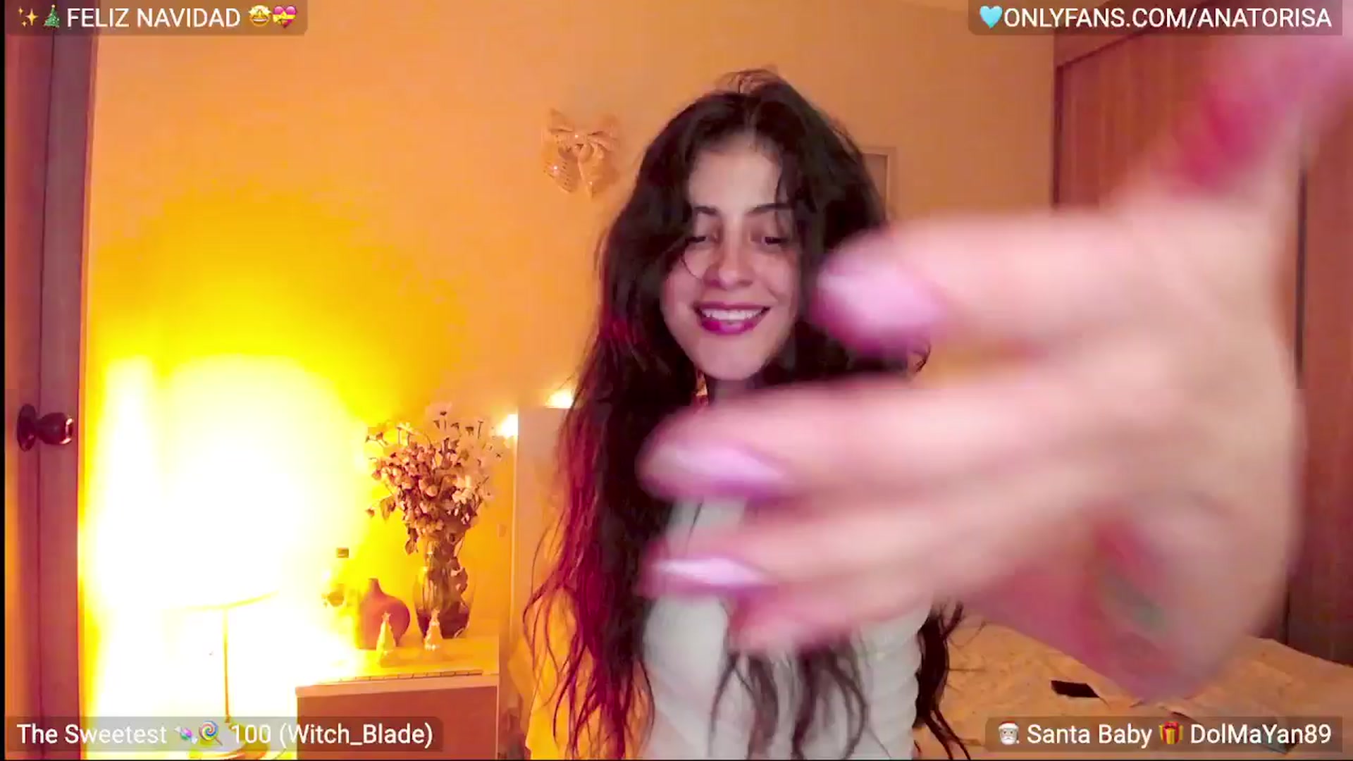 Gallery image thumbnail from YummyAna's myfreecams stream on, 12/14/2025, 04:22 image 6 of 20