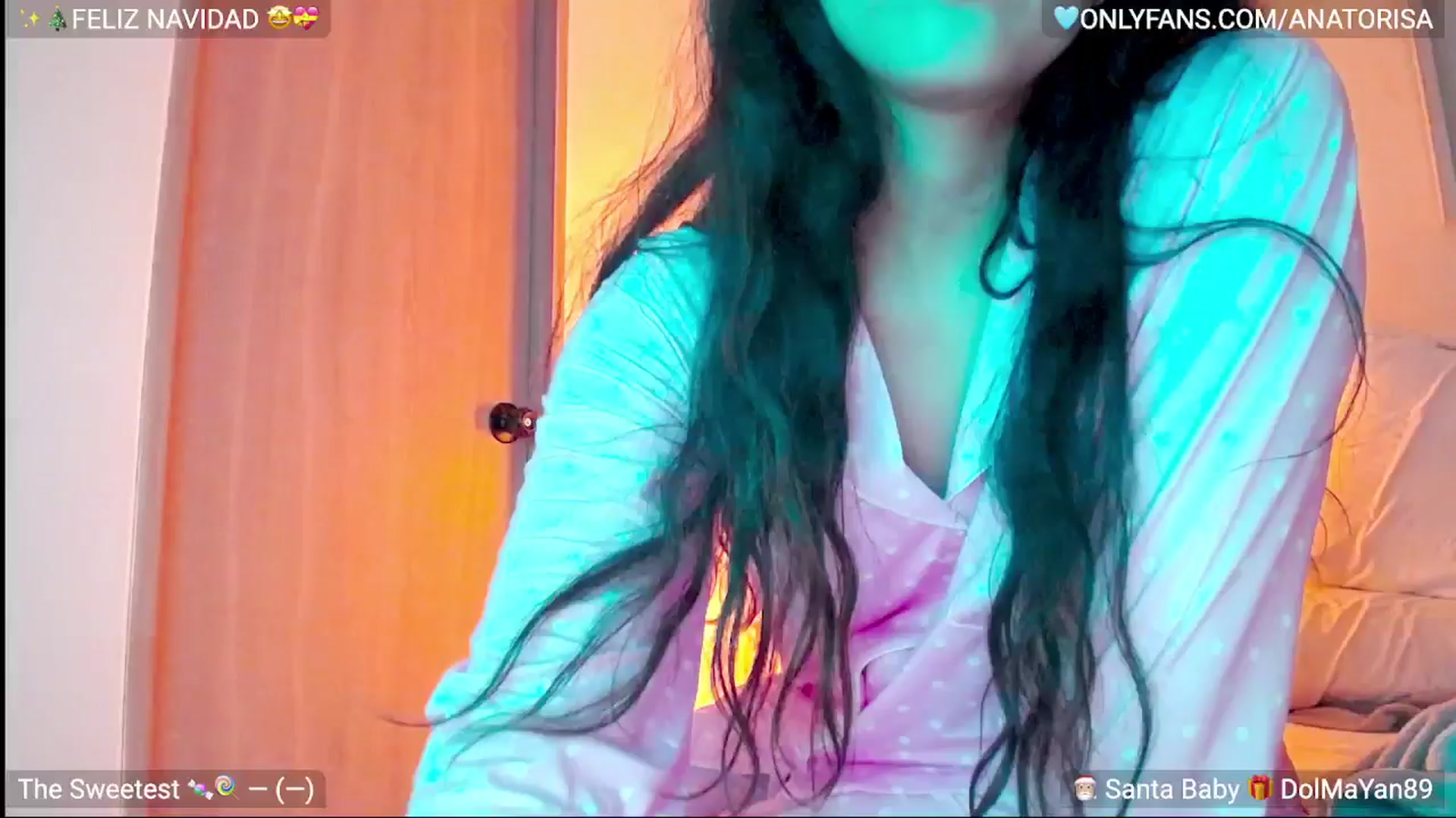 Gallery image thumbnail from YummyAna's myfreecams stream on, 12/26/2025, 02:06 image 7 of 20