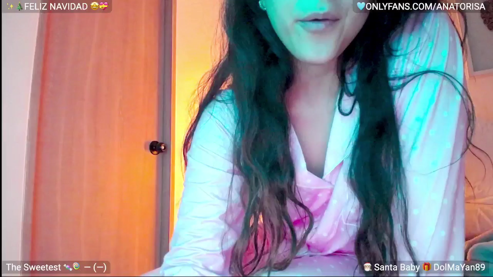 Gallery image thumbnail from YummyAna's myfreecams stream on, 12/26/2025, 02:06 image 8 of 20