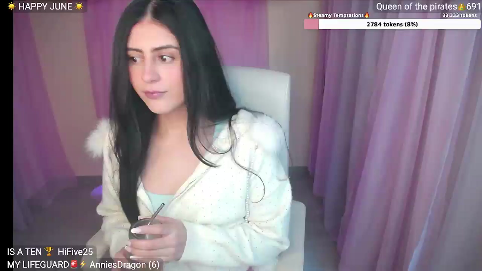 Gallery image thumbnail from YummyAna's myfreecams stream on, 06/21/2026, 16:20 image 14 of 20