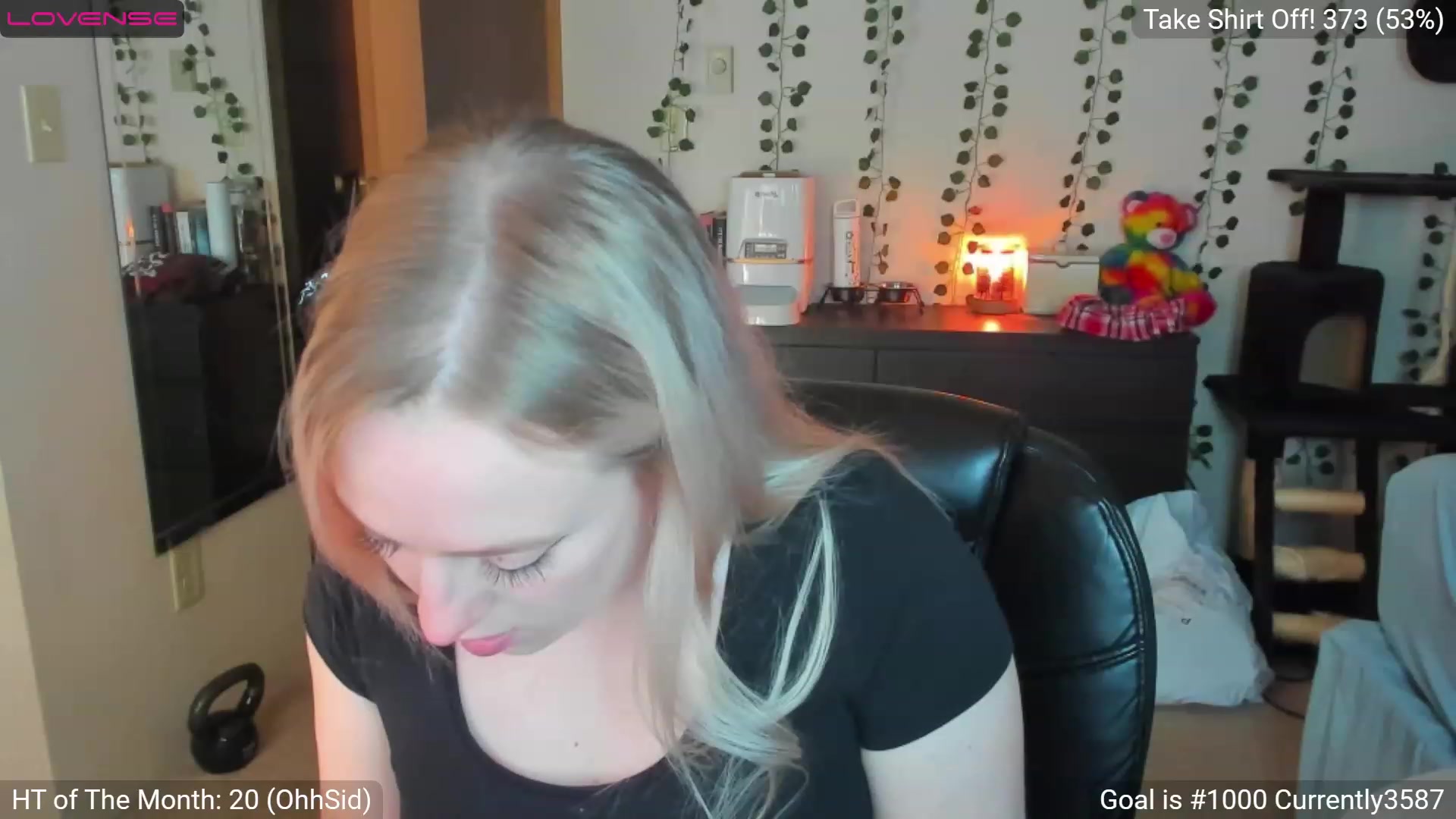 Gallery image thumbnail from YummyDuchass's myfreecams stream on, 02/02/2023, 21:02 image 12 of 20