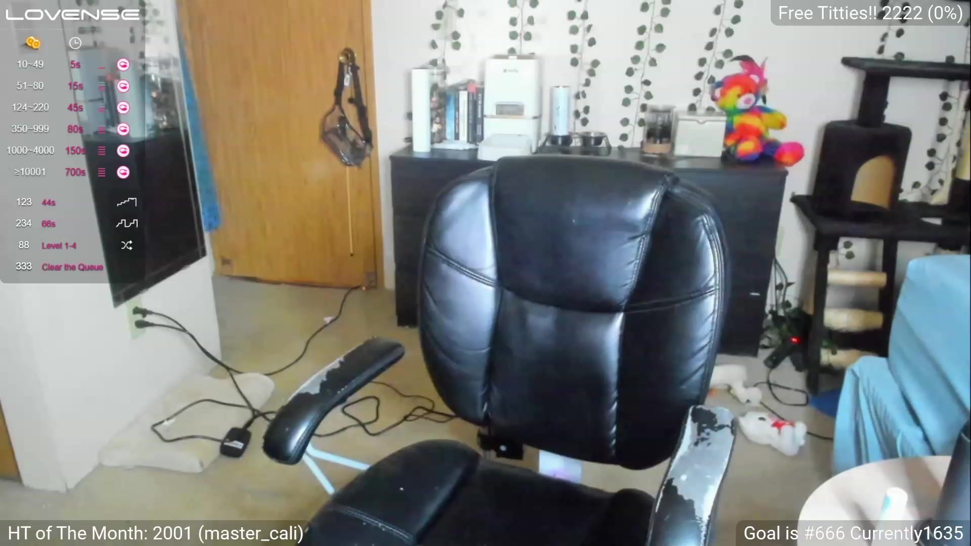 Gallery image thumbnail from YummyDuchass's myfreecams stream on, 03/21/2023, 04:32 image 9 of 20