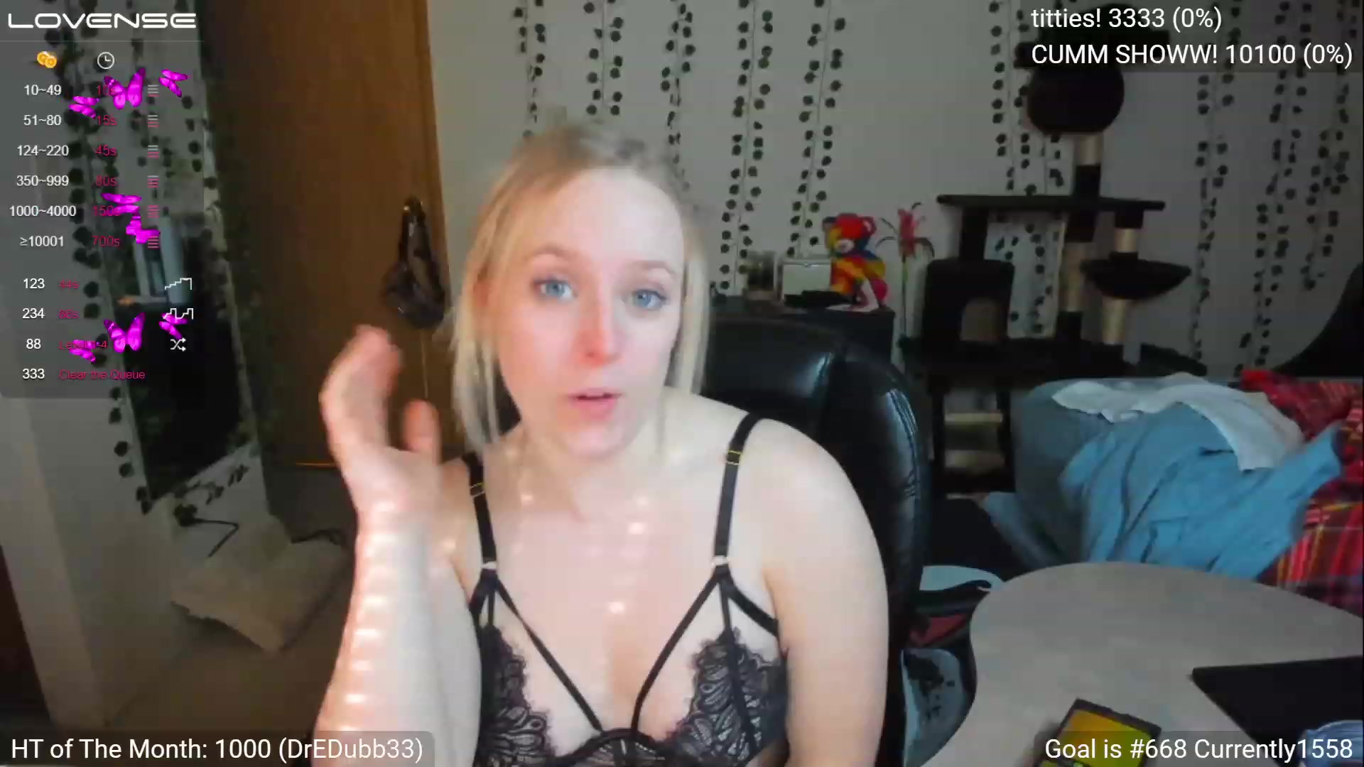 Gallery image thumbnail from YummyDuchass's myfreecams stream on, 04/06/2023, 24:01 image 6 of 20