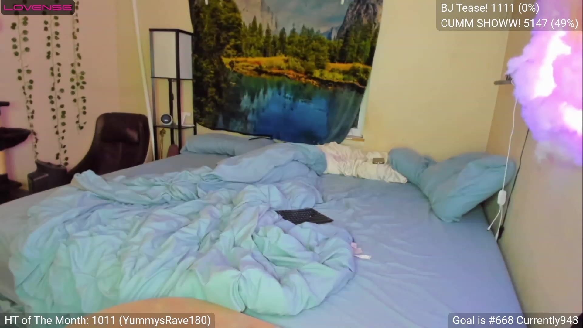 Gallery image thumbnail from YummyDuchass's myfreecams stream on, 04/13/2023, 07:29 image 17 of 20