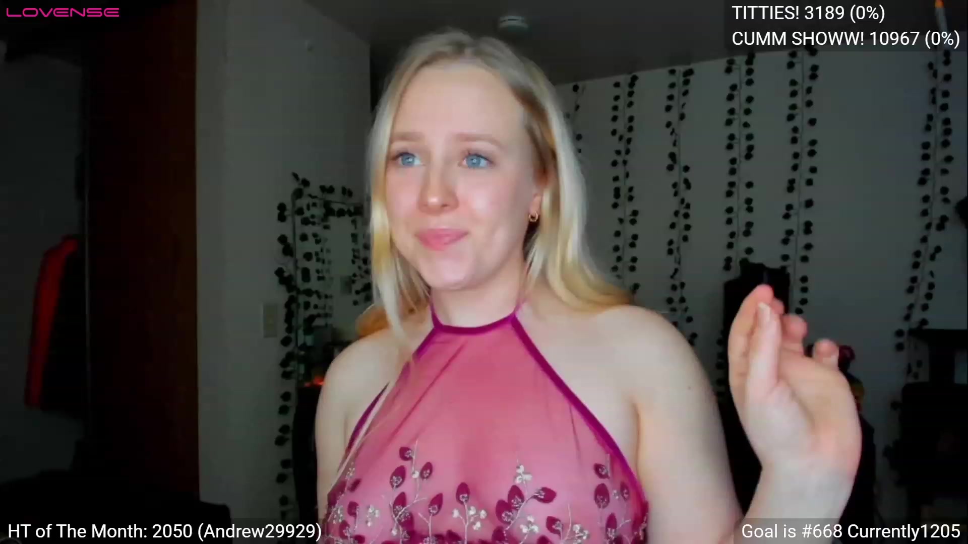 Gallery image thumbnail from YummyDuchass's myfreecams stream on, 04/24/2023, 06:07 image 3 of 20