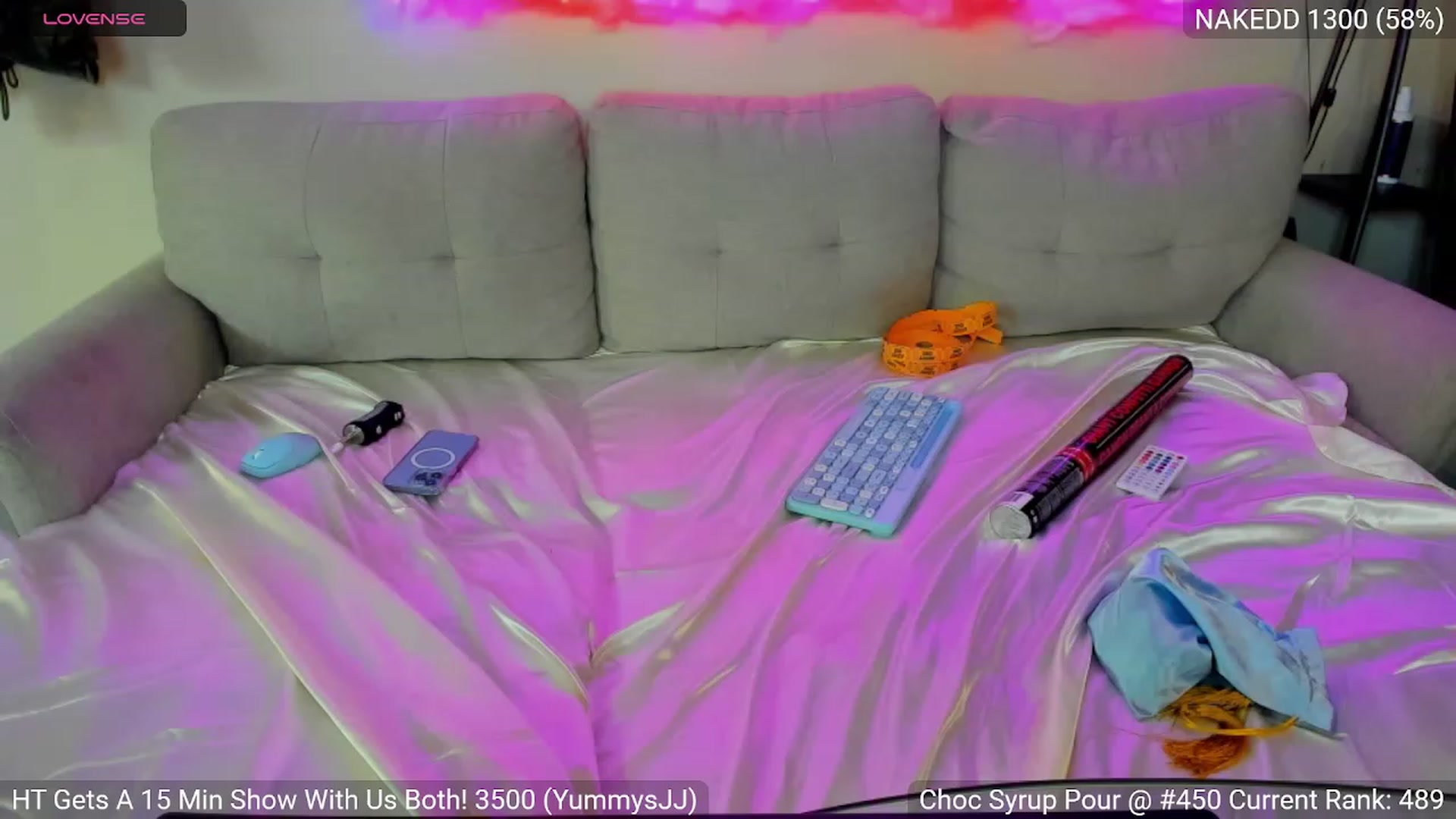 Gallery image thumbnail from YummyDuchass's myfreecams stream on, 10/14/2023, 07:36 image 4 of 20