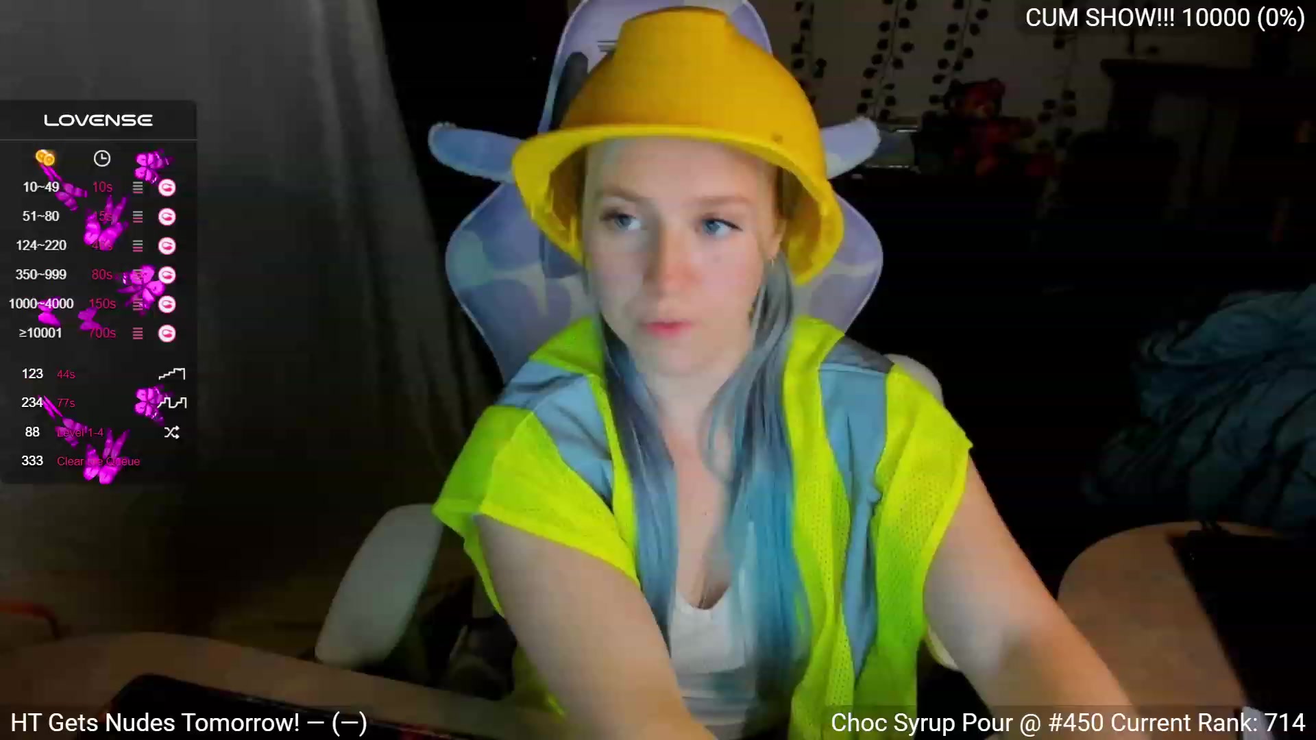 Gallery image thumbnail from YummyDuchass's myfreecams stream on, 10/19/2023, 03:07 image 15 of 20