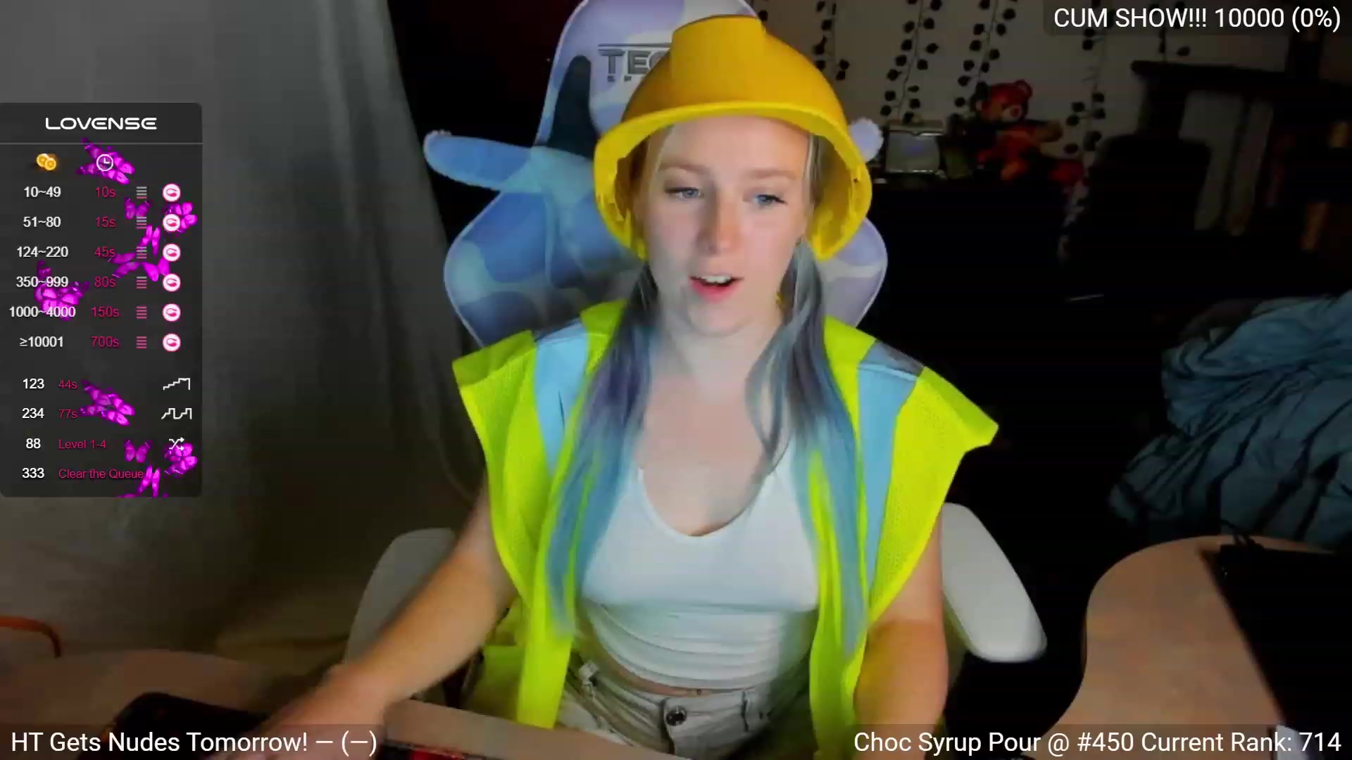 Gallery image thumbnail from YummyDuchass's myfreecams stream on, 10/19/2023, 03:07 image 12 of 20