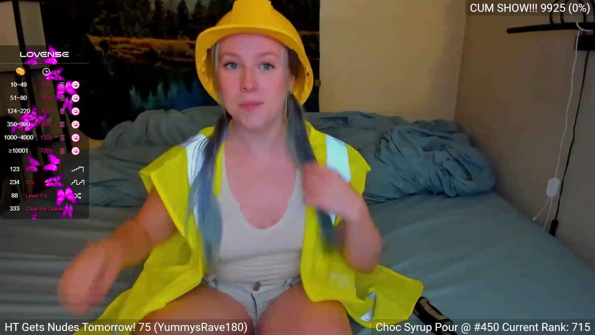 Gallery image thumbnail from YummyDuchass's myfreecams stream on, 10/19/2023, 04:14 image 11 of 20