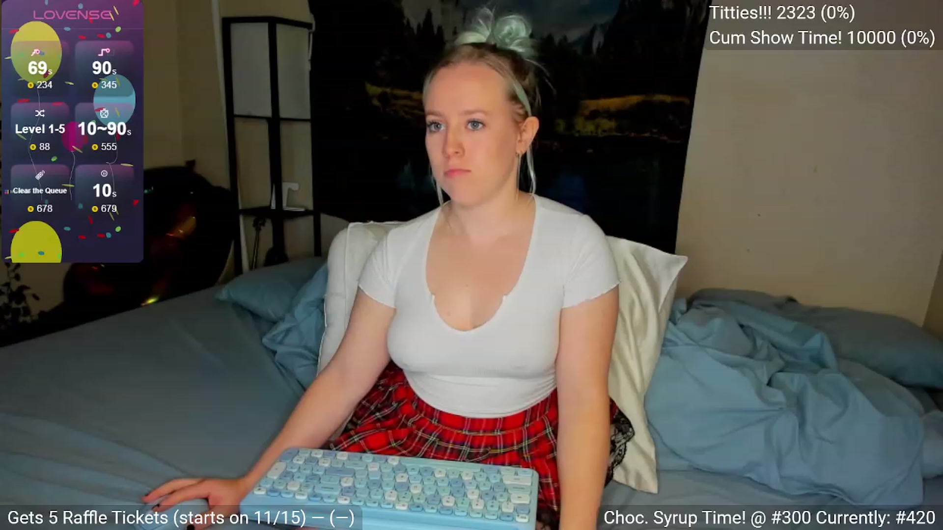 Gallery image thumbnail from YummyDuchass's myfreecams stream on, 11/16/2023, 06:43 image 19 of 20