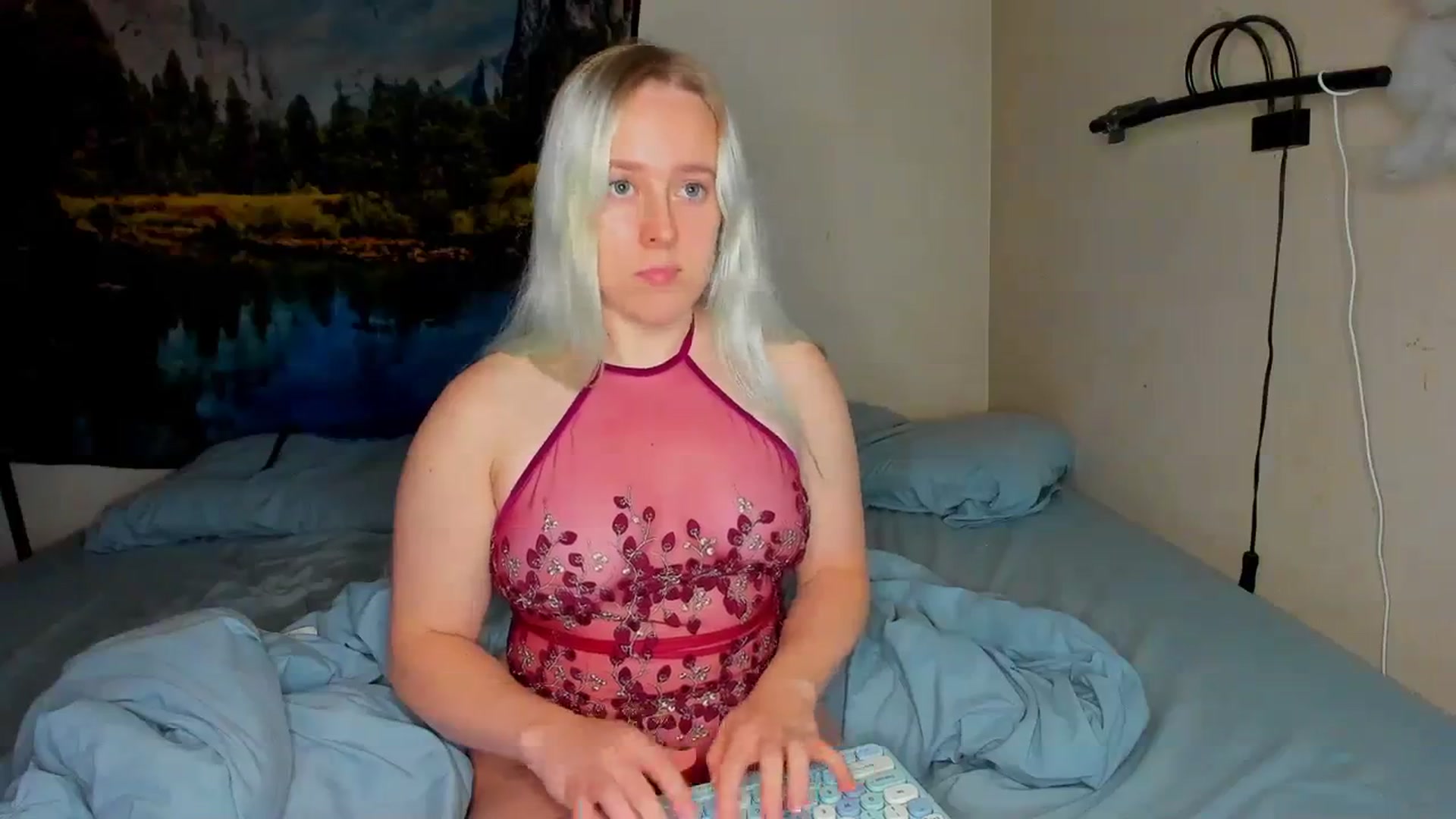 Gallery image thumbnail from YummyDuchass's myfreecams stream on, 11/27/2023, 09:24 image 6 of 20