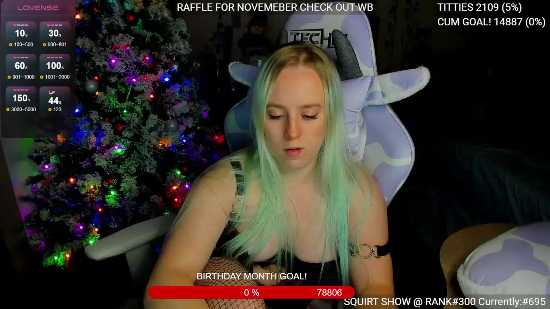 Gallery image thumbnail from YummyDuchass's myfreecams stream on, 11/28/2023, 05:19 image 16 of 20