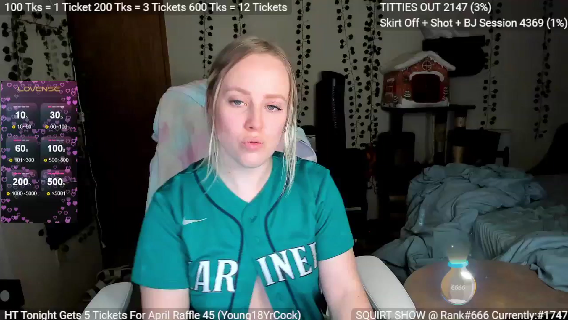 Gallery image thumbnail from YummyDuchass's myfreecams stream on, 04/08/2024, 24:33 image 9 of 20