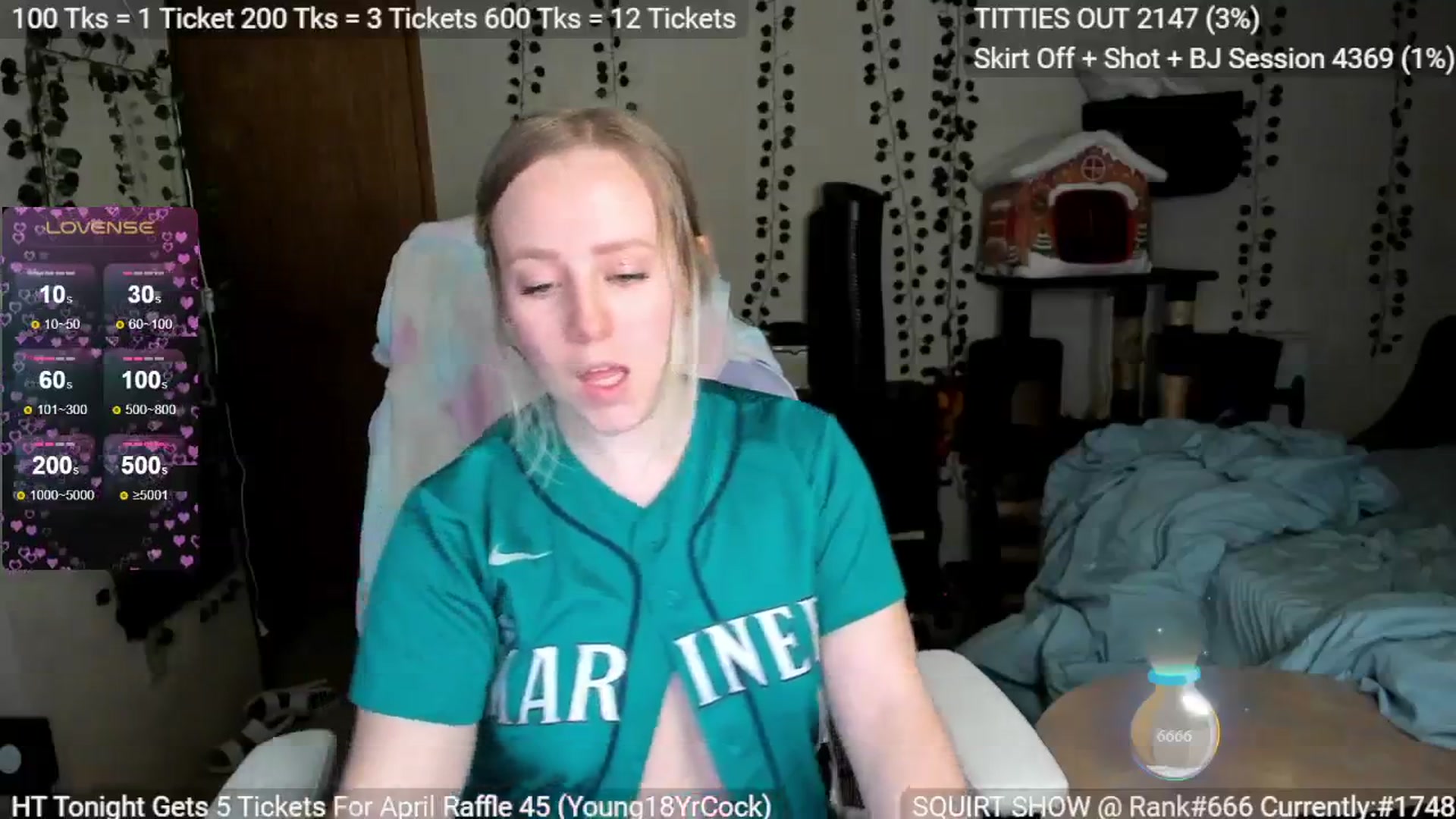 Gallery image thumbnail from YummyDuchass's myfreecams stream on, 04/08/2024, 24:33 image 12 of 20