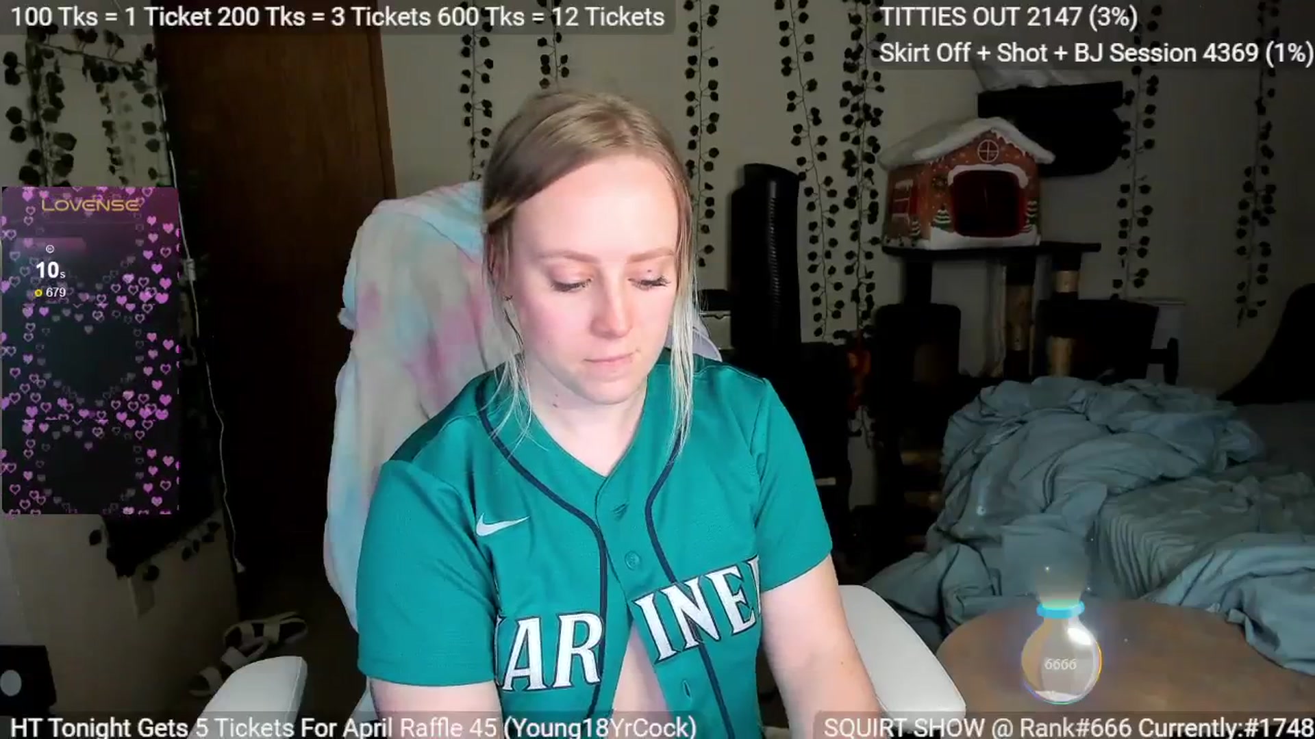Gallery image thumbnail from YummyDuchass's myfreecams stream on, 04/08/2024, 24:33 image 11 of 20