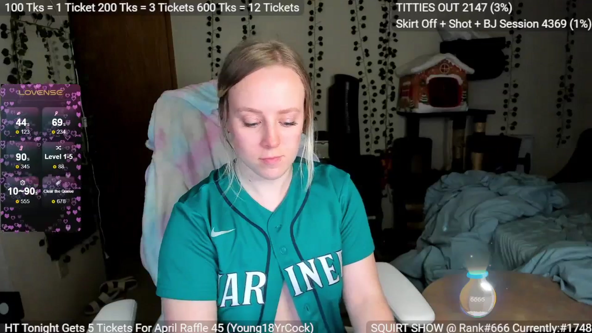 Gallery image thumbnail from YummyDuchass's myfreecams stream on, 04/08/2024, 24:33 image 13 of 20