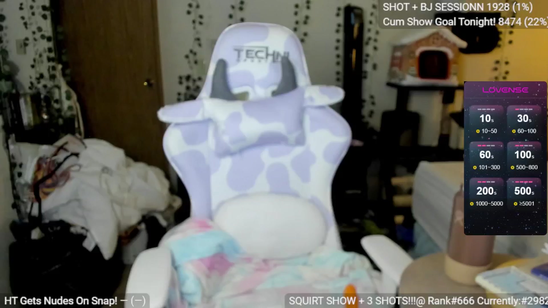 Gallery image thumbnail from YummyDuchass's myfreecams stream on, 10/16/2024, 07:43 image 4 of 20