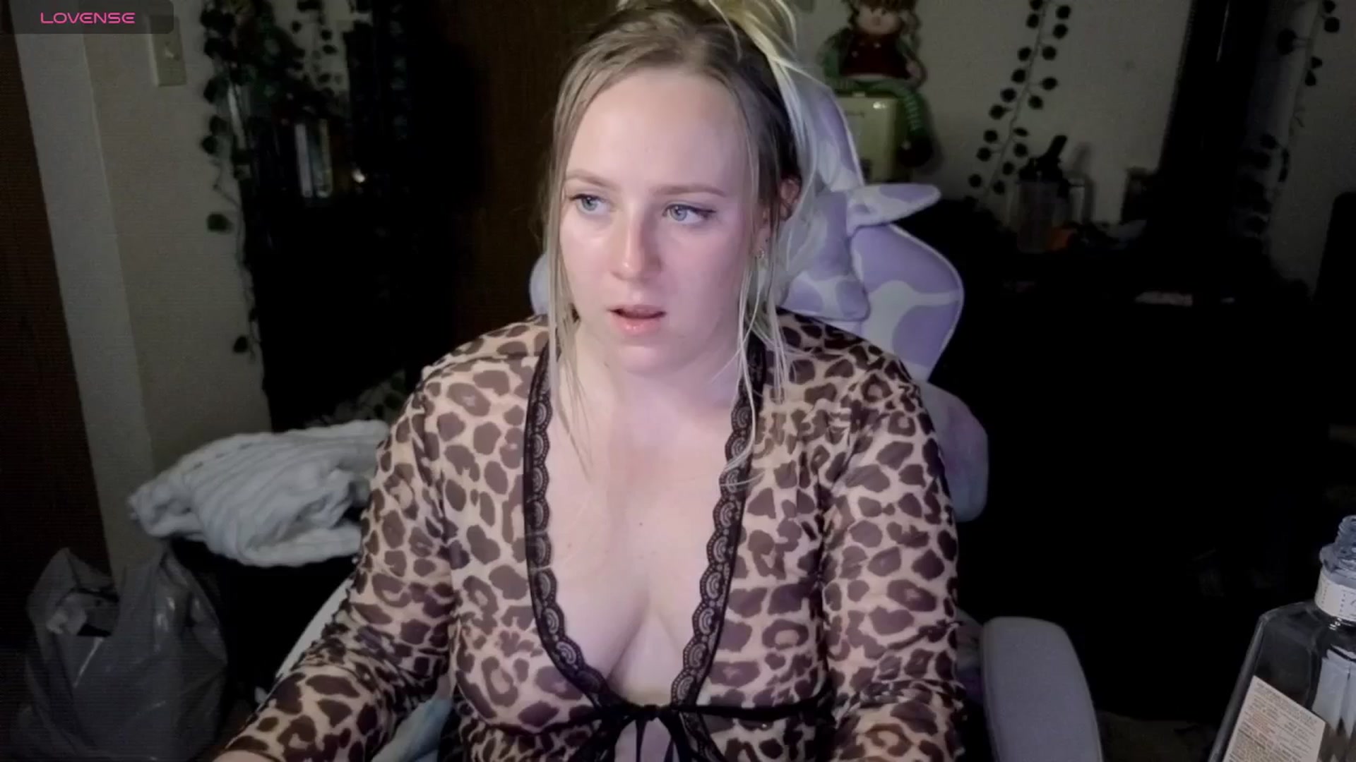 Gallery image thumbnail from YummyDuchass's myfreecams stream on, 08/29/2025, 08:48 image 1 of 20