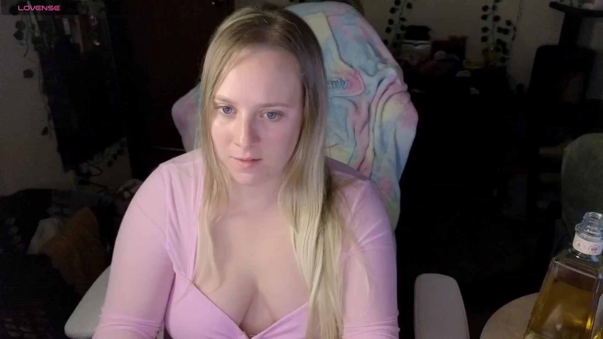 Gallery image thumbnail from YummyDuchass's myfreecams stream on, 09/13/2025, 09:52 image 6 of 20