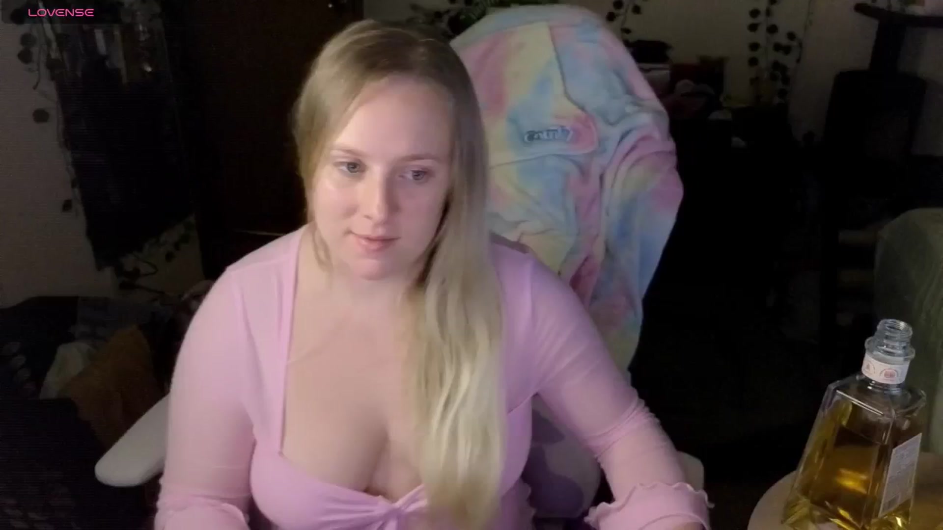 Gallery image thumbnail from YummyDuchass's myfreecams stream on, 09/13/2025, 09:52 image 12 of 20