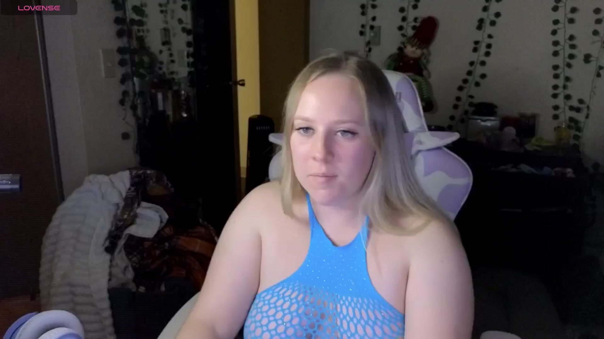 Gallery image thumbnail from YummyDuchass's myfreecams stream on, 09/22/2025, 03:39 image 11 of 20