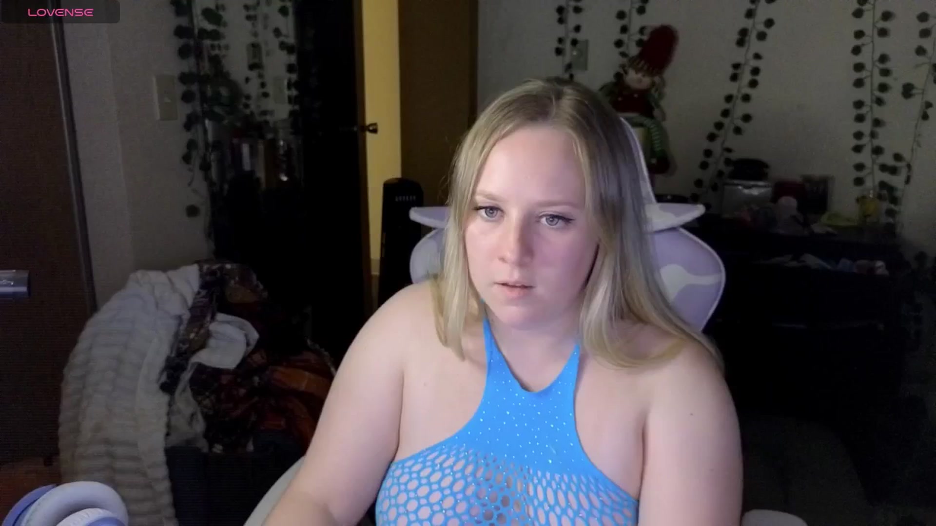 Gallery image thumbnail from YummyDuchass's myfreecams stream on, 09/22/2025, 03:39 image 2 of 20