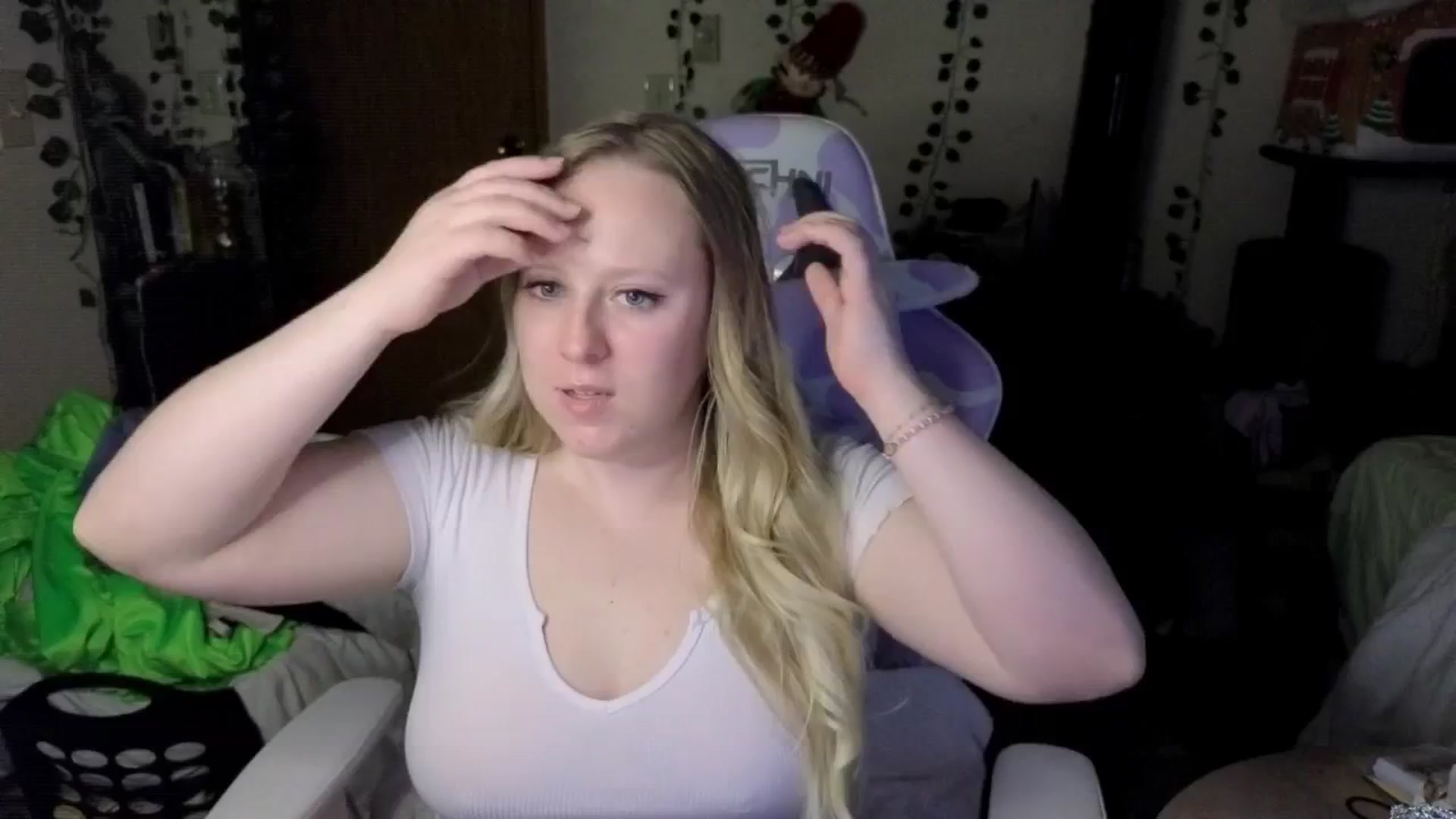 Gallery image thumbnail from YummyDuchass's myfreecams stream on, 11/08/2025, 10:49 image 18 of 20