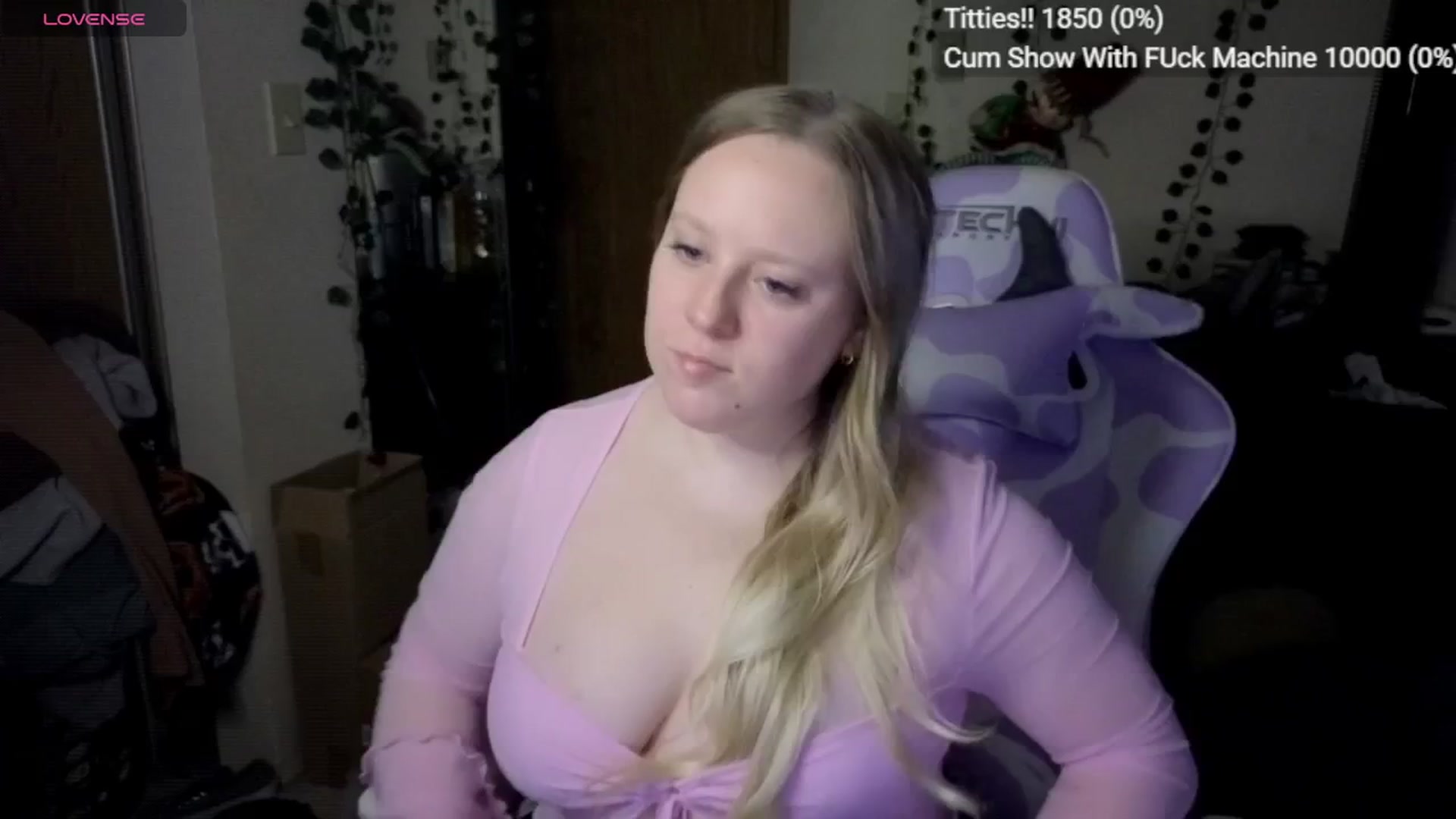 Gallery image thumbnail from YummyDuchass's myfreecams stream on, 11/18/2025, 08:44 image 7 of 20