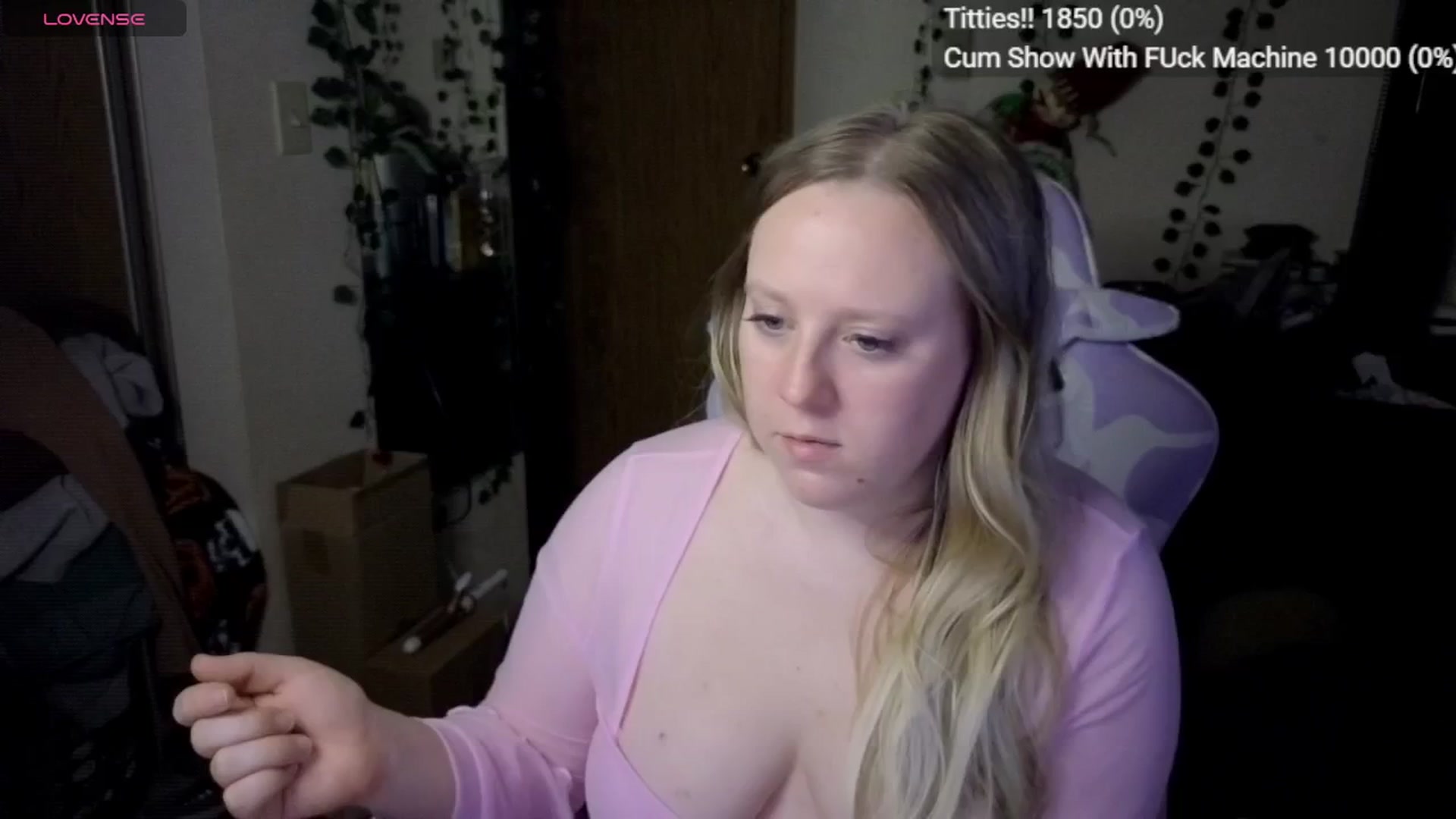 Gallery image thumbnail from YummyDuchass's myfreecams stream on, 11/18/2025, 08:44 image 11 of 20