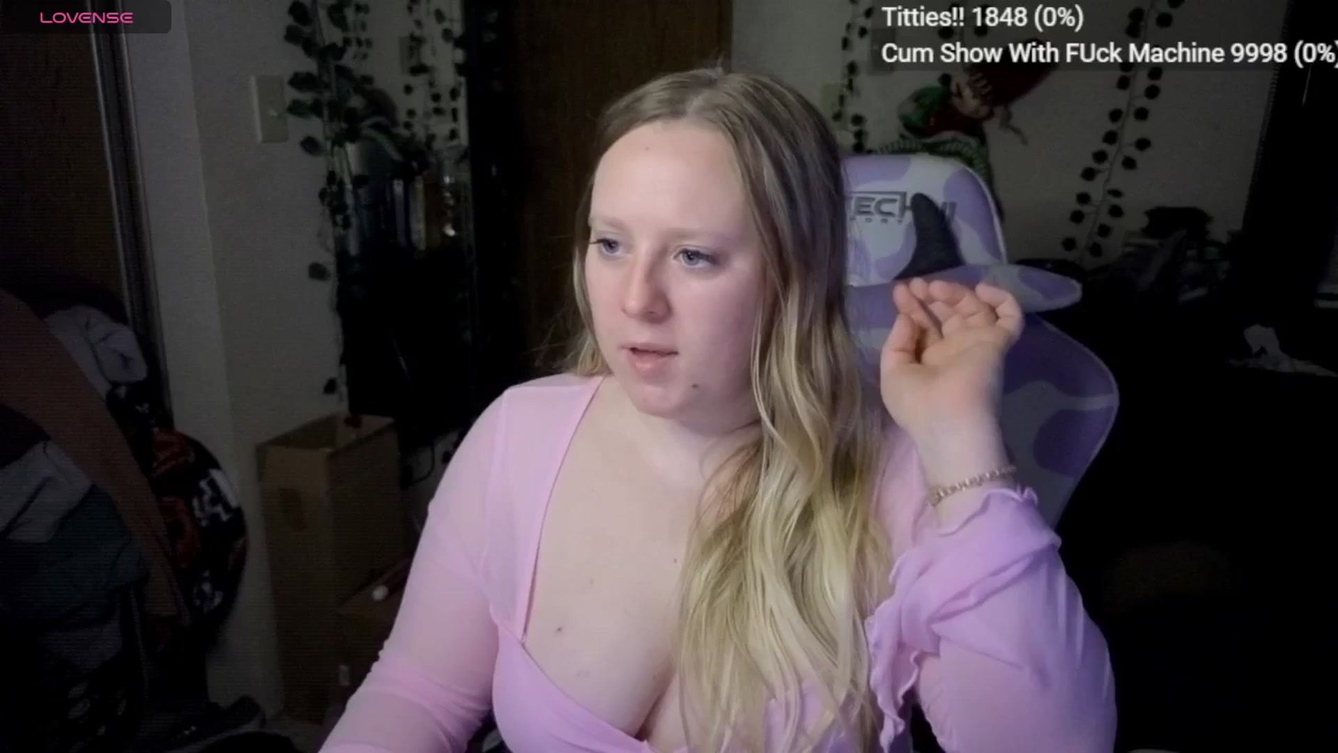 Gallery image thumbnail from YummyDuchass's myfreecams stream on, 11/18/2025, 08:44 image 16 of 20