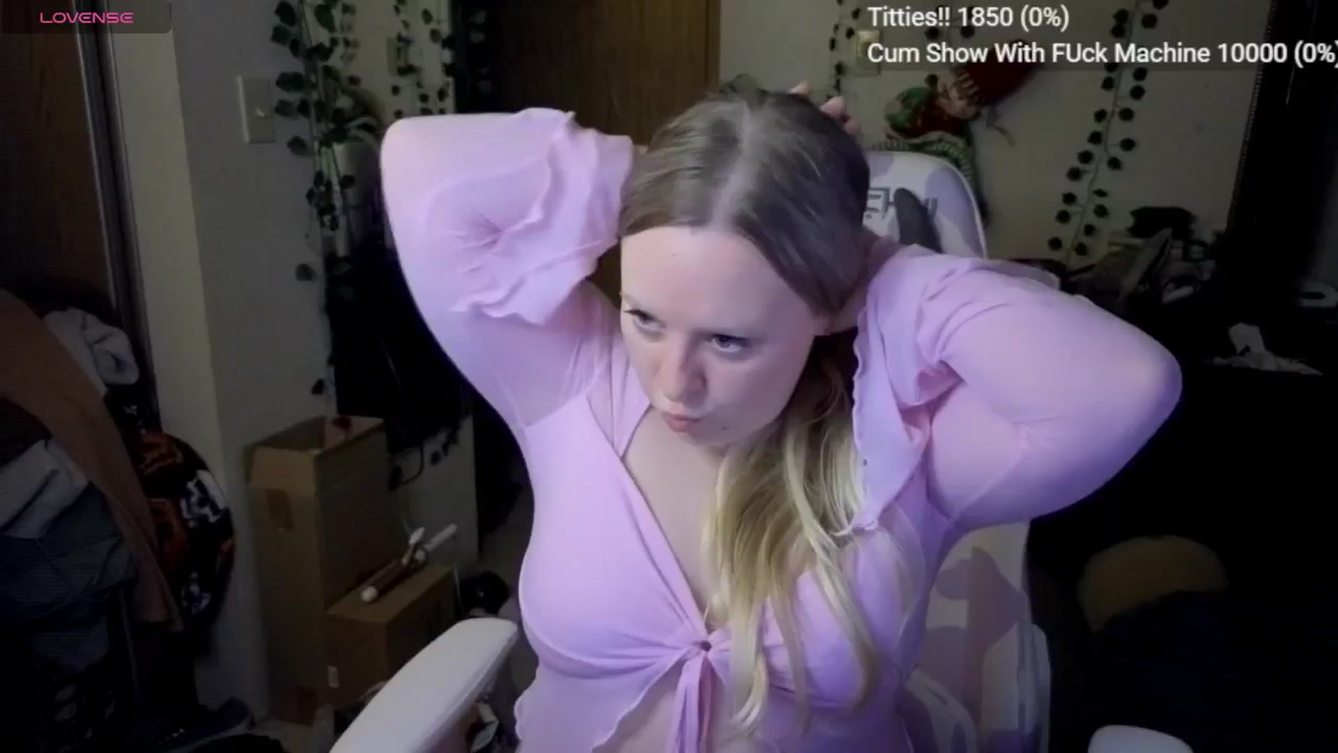 Gallery image thumbnail from YummyDuchass's myfreecams stream on, 11/18/2025, 08:44 image 5 of 20
