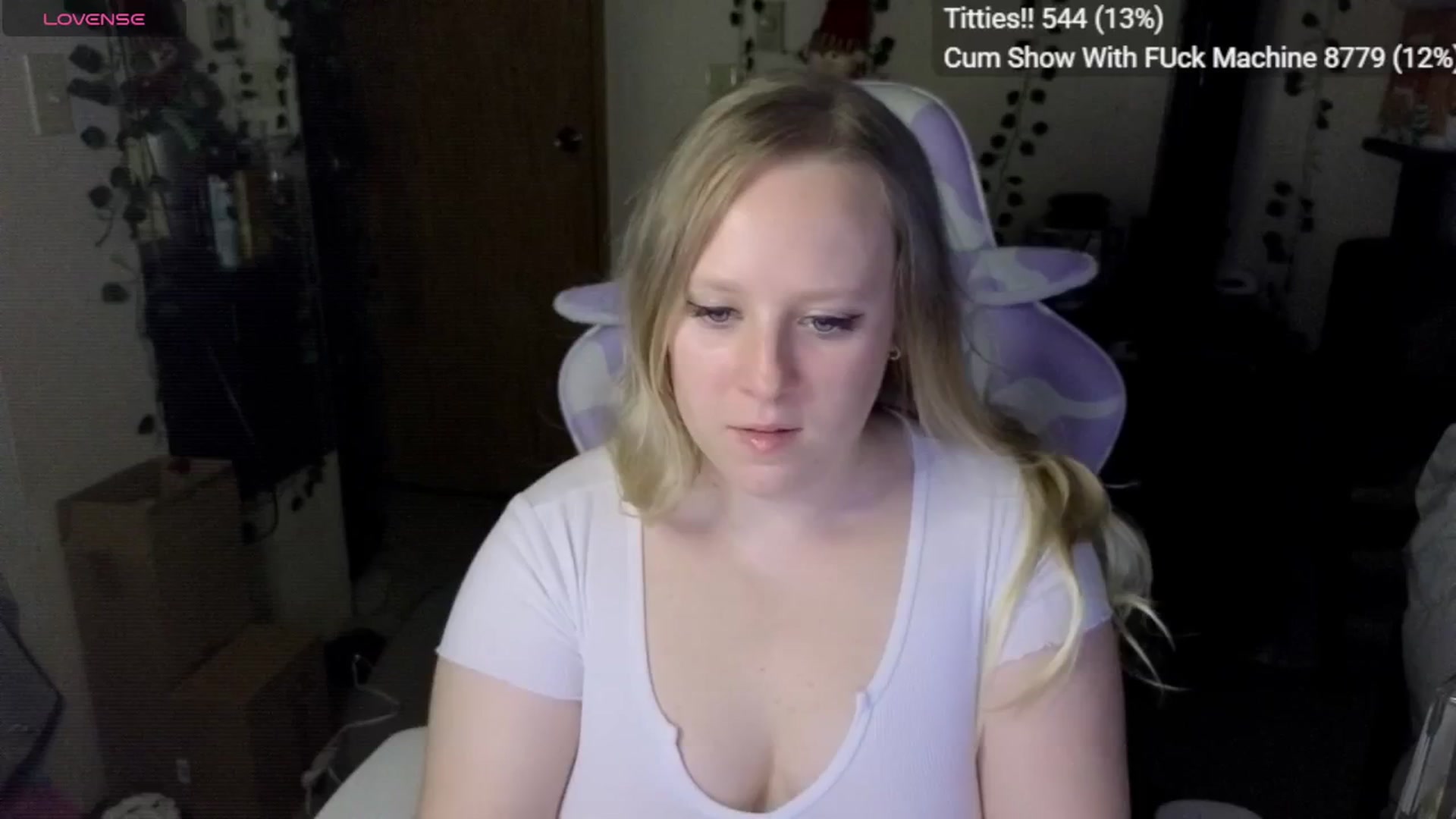 Gallery image thumbnail from YummyDuchass's myfreecams stream on, 11/24/2025, 02:42 image 12 of 20