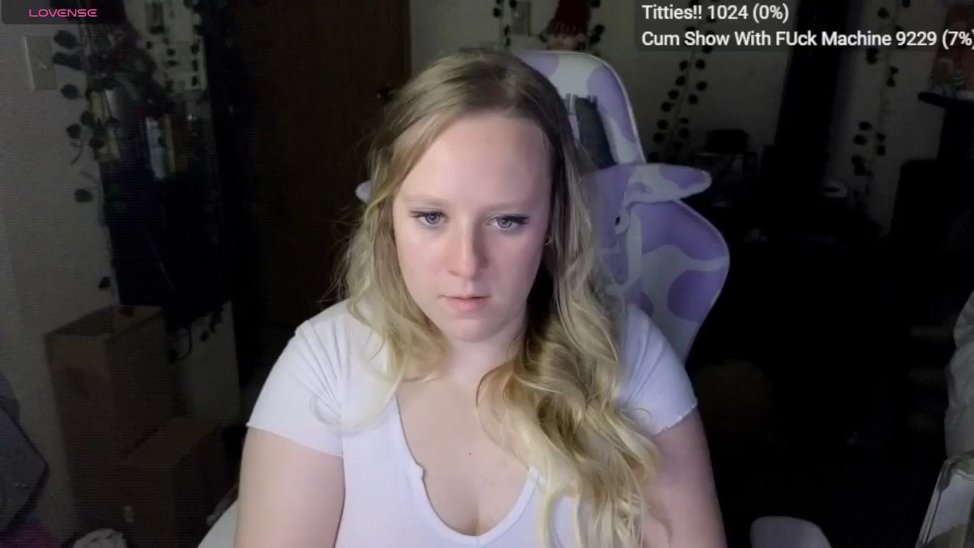 Gallery image thumbnail from YummyDuchass's myfreecams stream on, 11/24/2025, 02:42 image 9 of 20