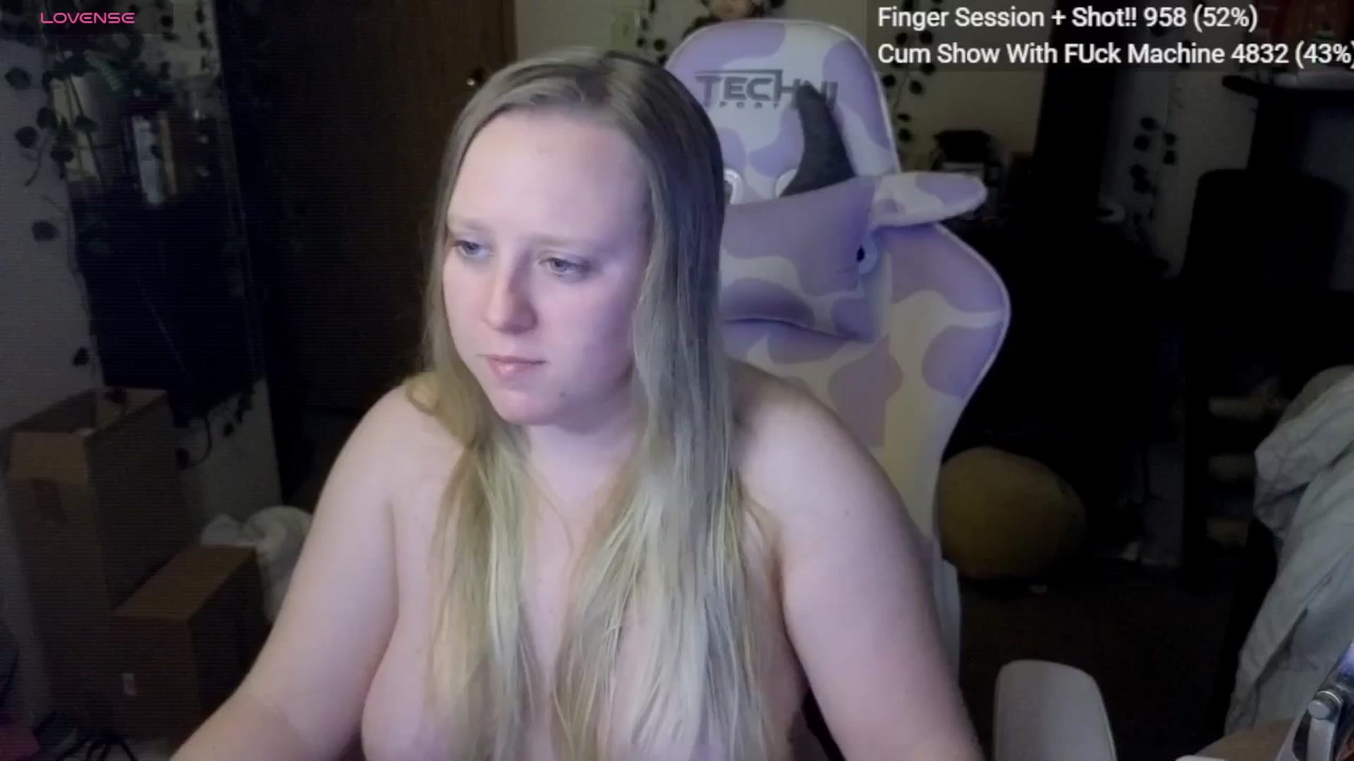 Gallery image thumbnail from YummyDuchass's myfreecams stream on, 11/24/2025, 10:15 image 4 of 20