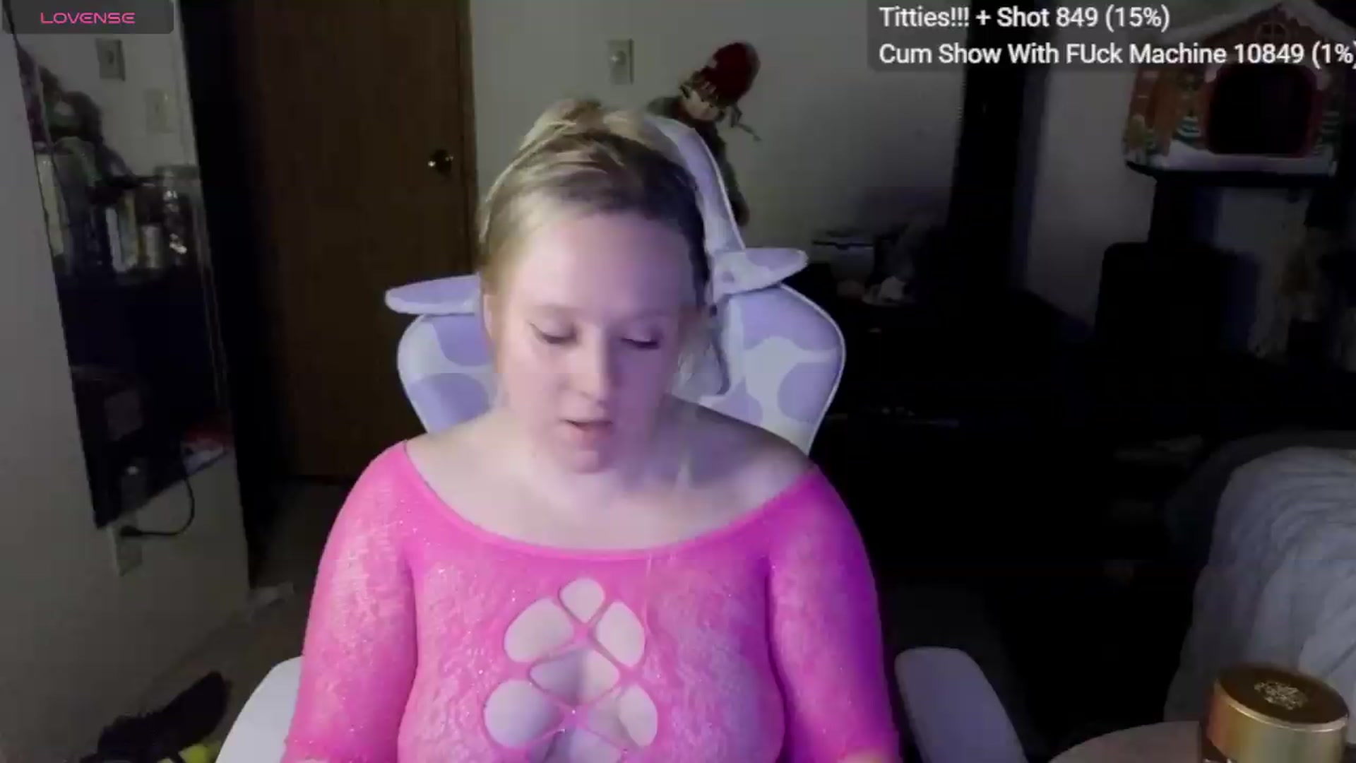 Gallery image thumbnail from YummyDuchass's myfreecams stream on, 06/05/2026, 09:20 image 12 of 20