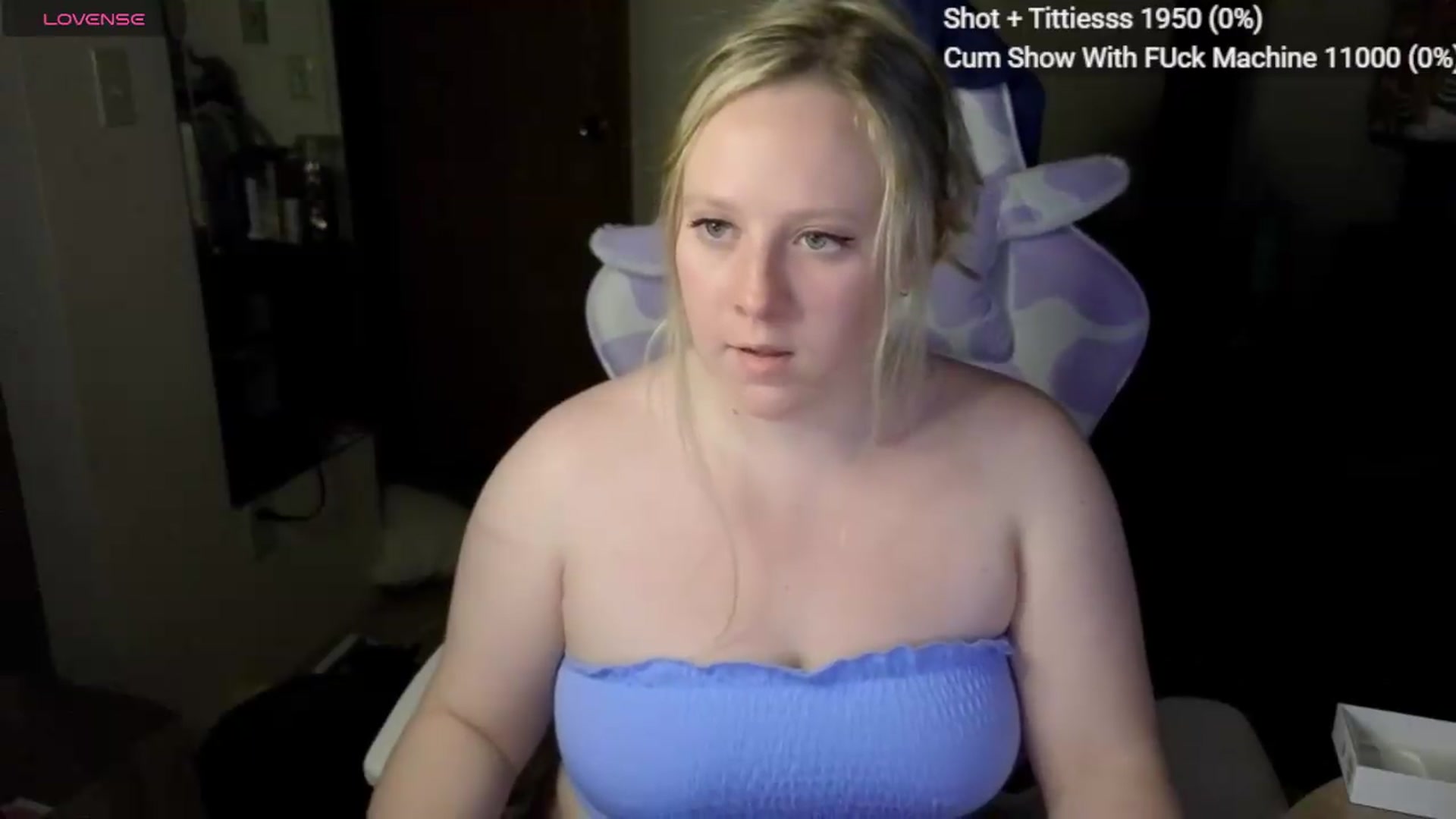 Gallery image thumbnail from YummyDuchass's myfreecams stream on, 06/16/2026, 05:57 image 18 of 20