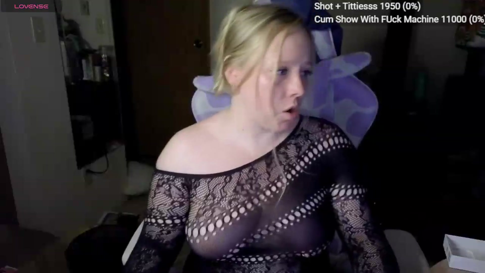 Gallery image thumbnail from YummyDuchass's myfreecams stream on, 06/16/2026, 05:57 image 11 of 20