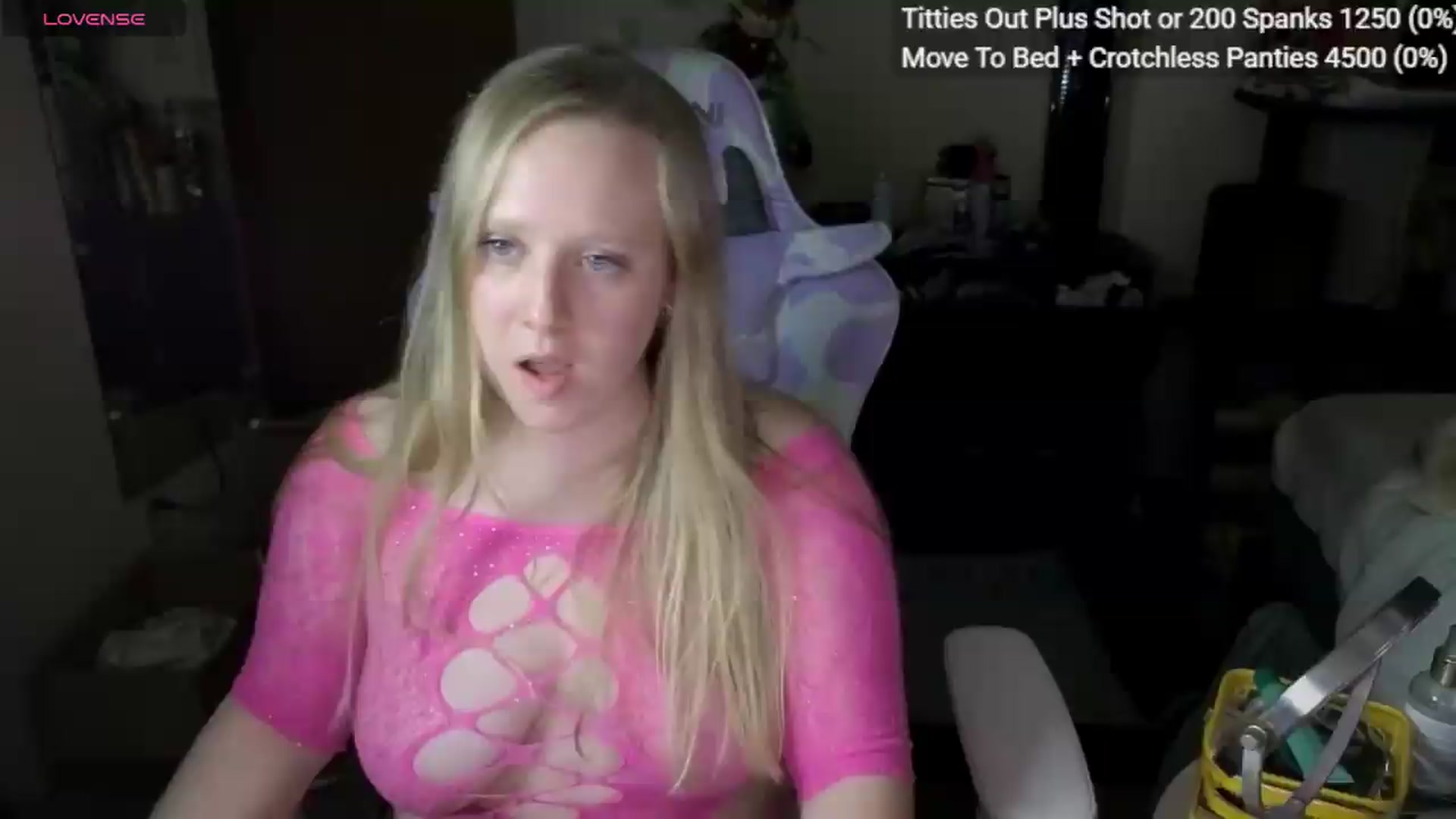 Gallery image thumbnail from YummyDuchass's myfreecams stream on, 07/27/2026, 03:41 image 5 of 20