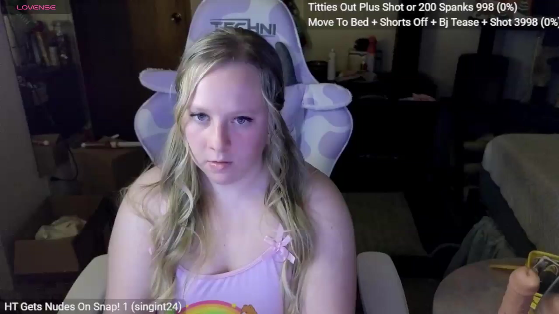 Gallery image thumbnail from YummyDuchass's myfreecams stream on, 07/29/2026, 05:11 image 17 of 20
