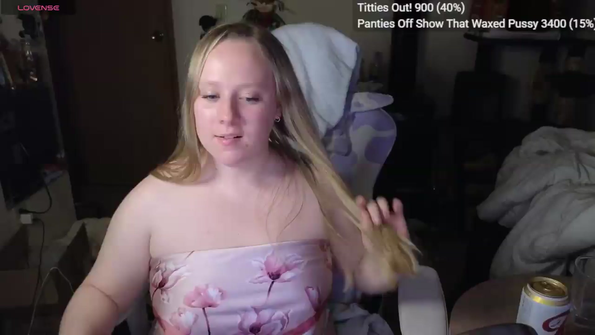 Gallery image thumbnail from YummyDuchass's myfreecams stream on, 09/11/2026, 12:16 image 7 of 20
