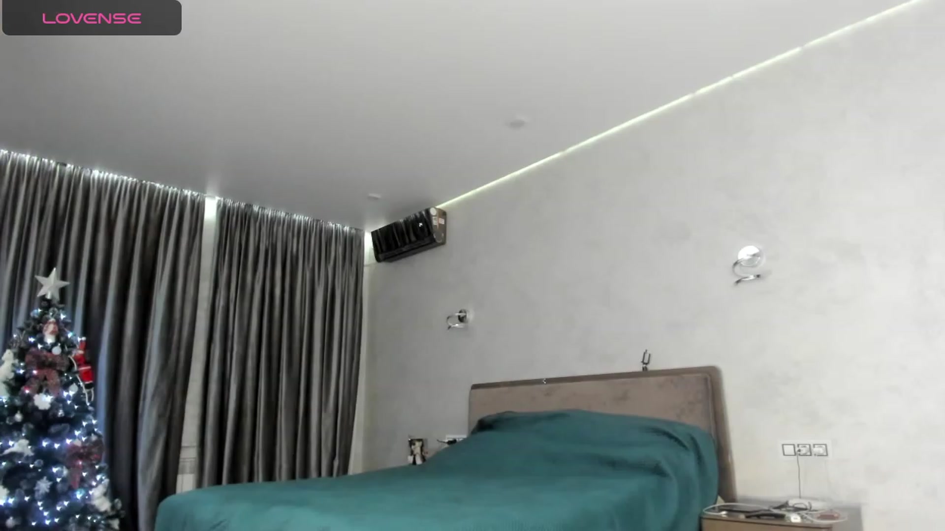 Gallery image thumbnail from YummyKate_'s myfreecams stream on, 12/24/2023, 17:16 image 4 of 20