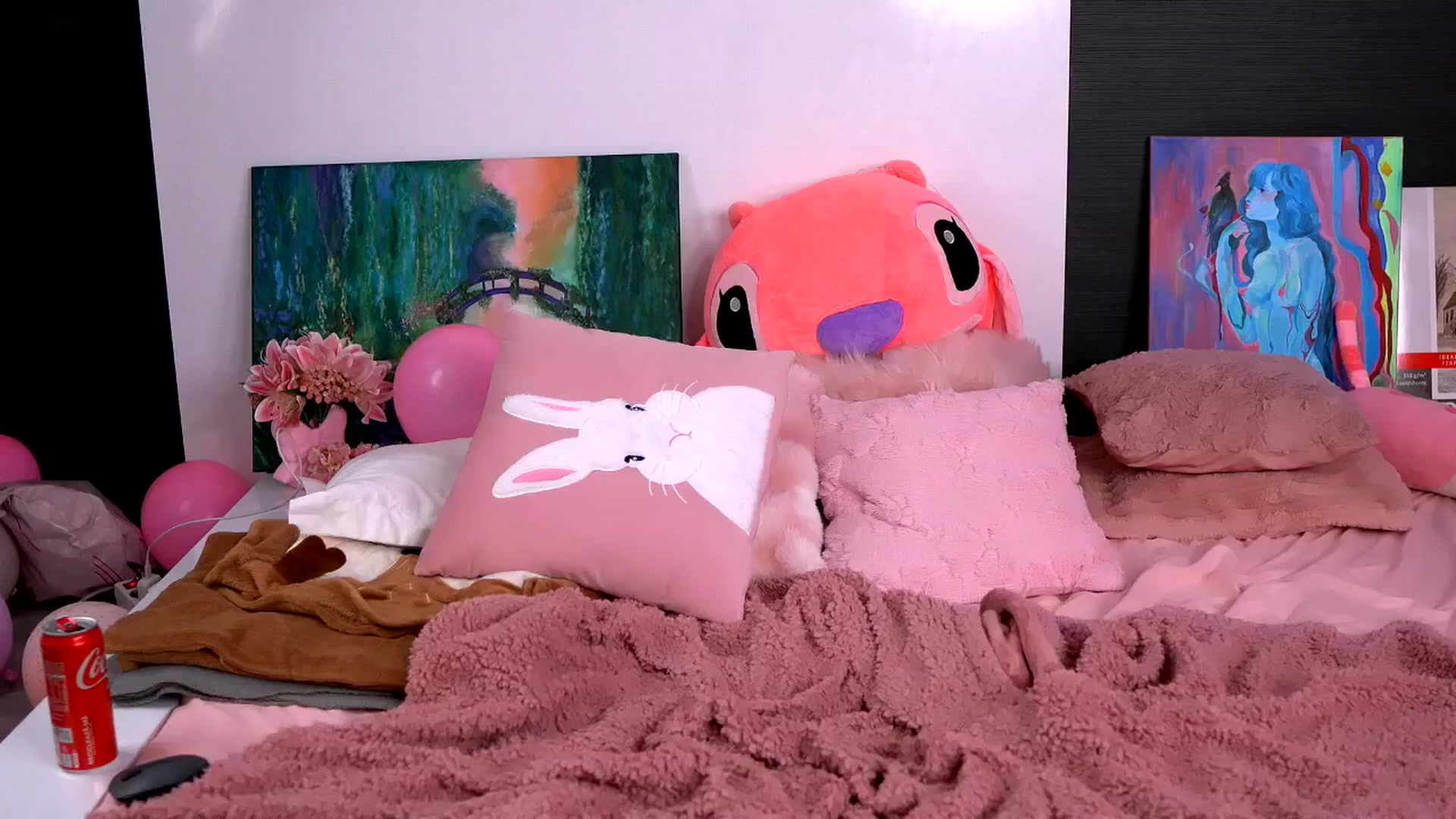 Gallery image thumbnail from YunaHaruno's myfreecams stream on, 04/14/2026, 07:03 image 2 of 20
