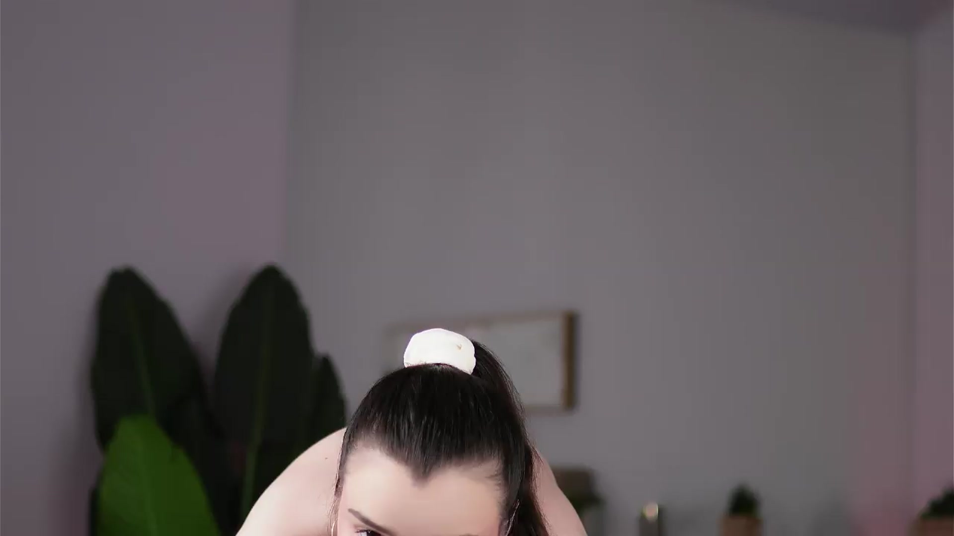 Gallery image thumbnail from YunaHaruno's myfreecams stream on, 08/07/2026, 06:29 image 11 of 20